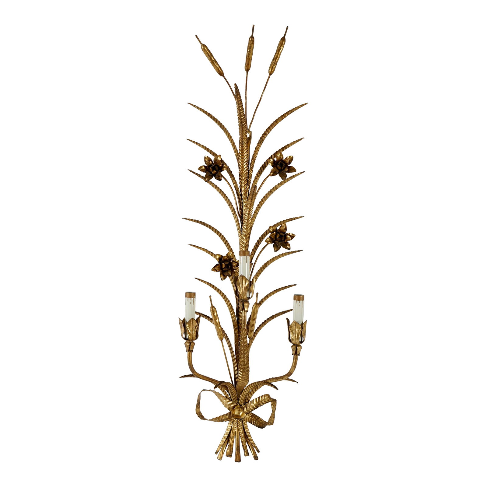 Vintage Italian Gilt Tole Florentine Sheaf of Wheat Wall Light Fixture: Vintage Italian Gilt Tole Florentine Sheaf of Wheat Wall Light Fixture. Perfect over a fireplace or a console table in a foray. Condition: Alterations: Original Condition Unaltered Imperfections: Some