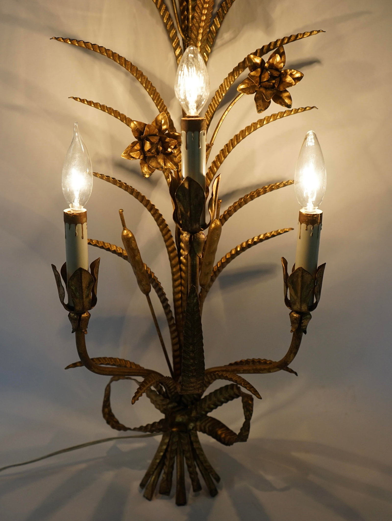 Vintage Italian Gilt Tole Florentine Sheaf of Wheat Wall Light Fixture - 5
