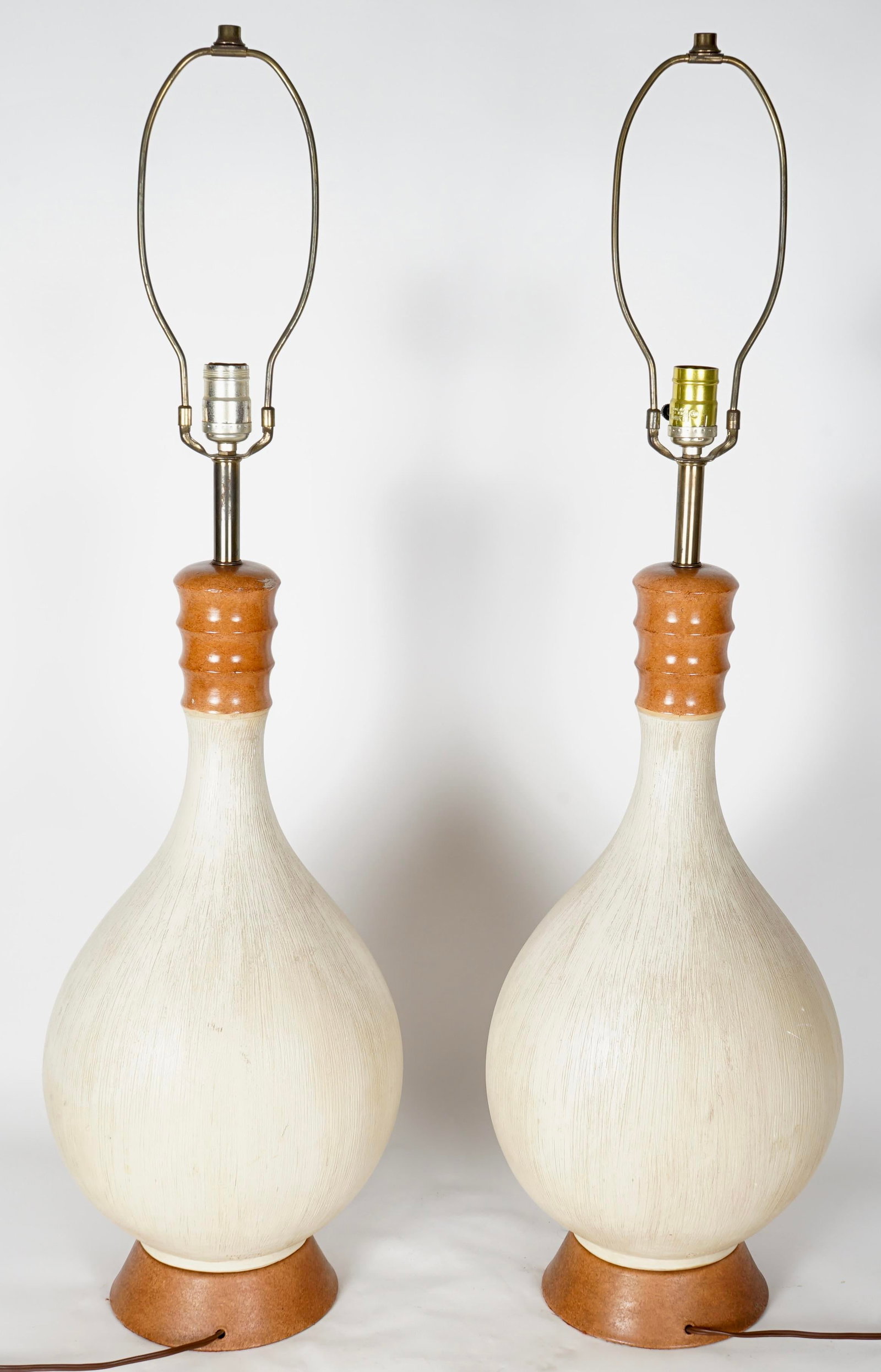 Vintage Fortune Table Lamps Set of 2 - 4