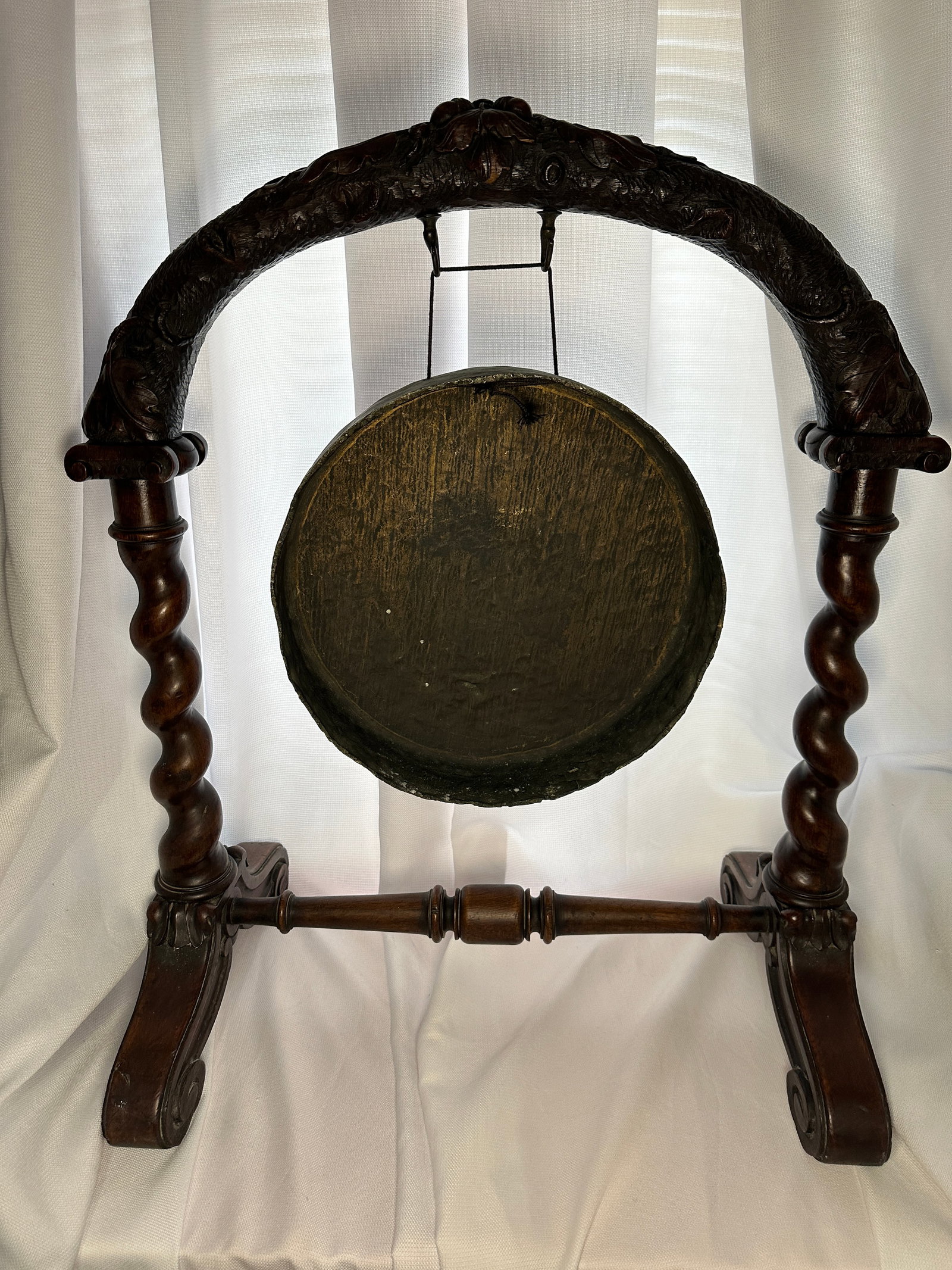 Antique English Carved Oak & Brass Dinner Gong W/ Barley Twist Legs & Mallet - 4