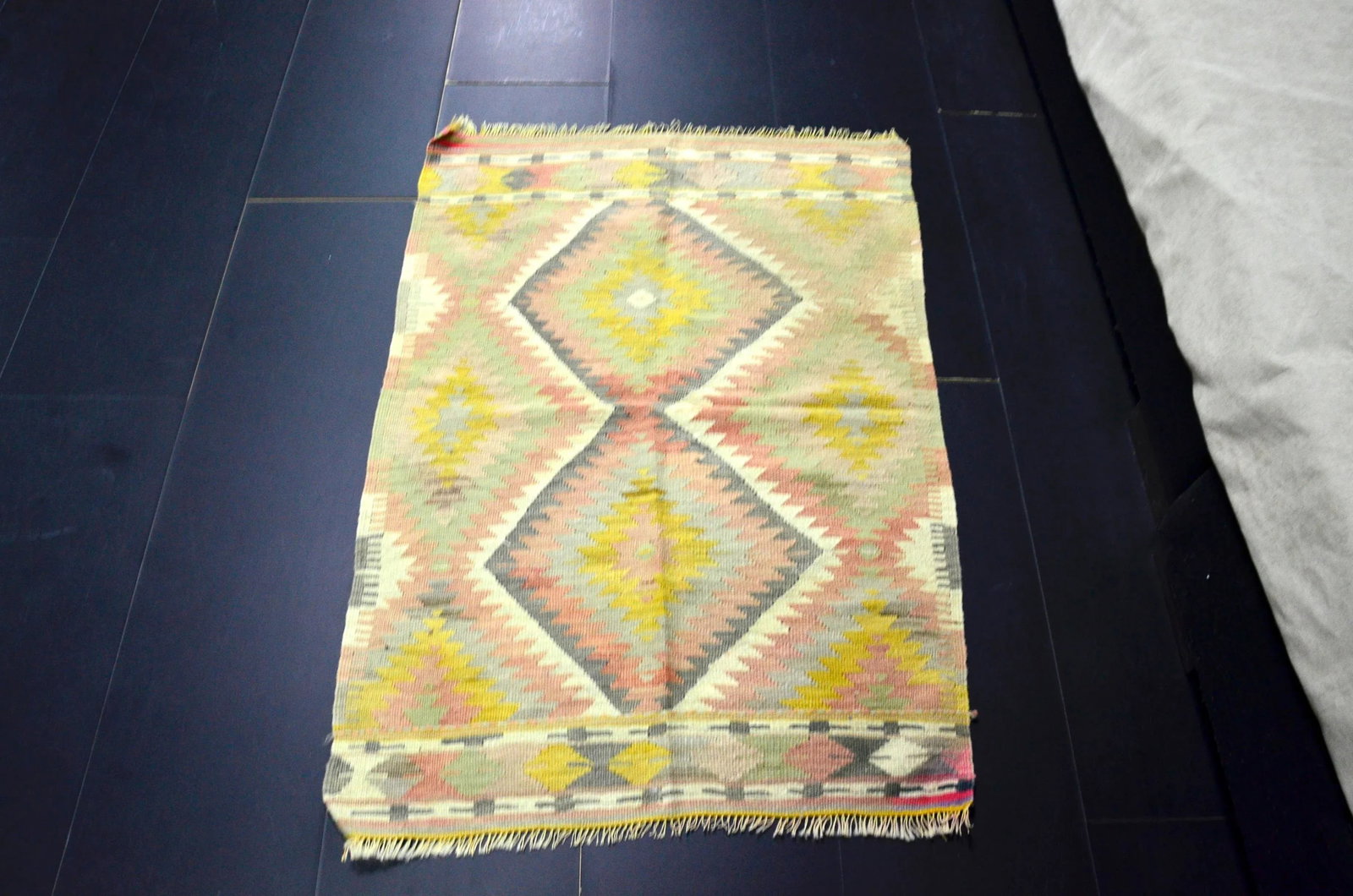 Vintage Geometric Design Turkish Handmade Kilim Rug - 4