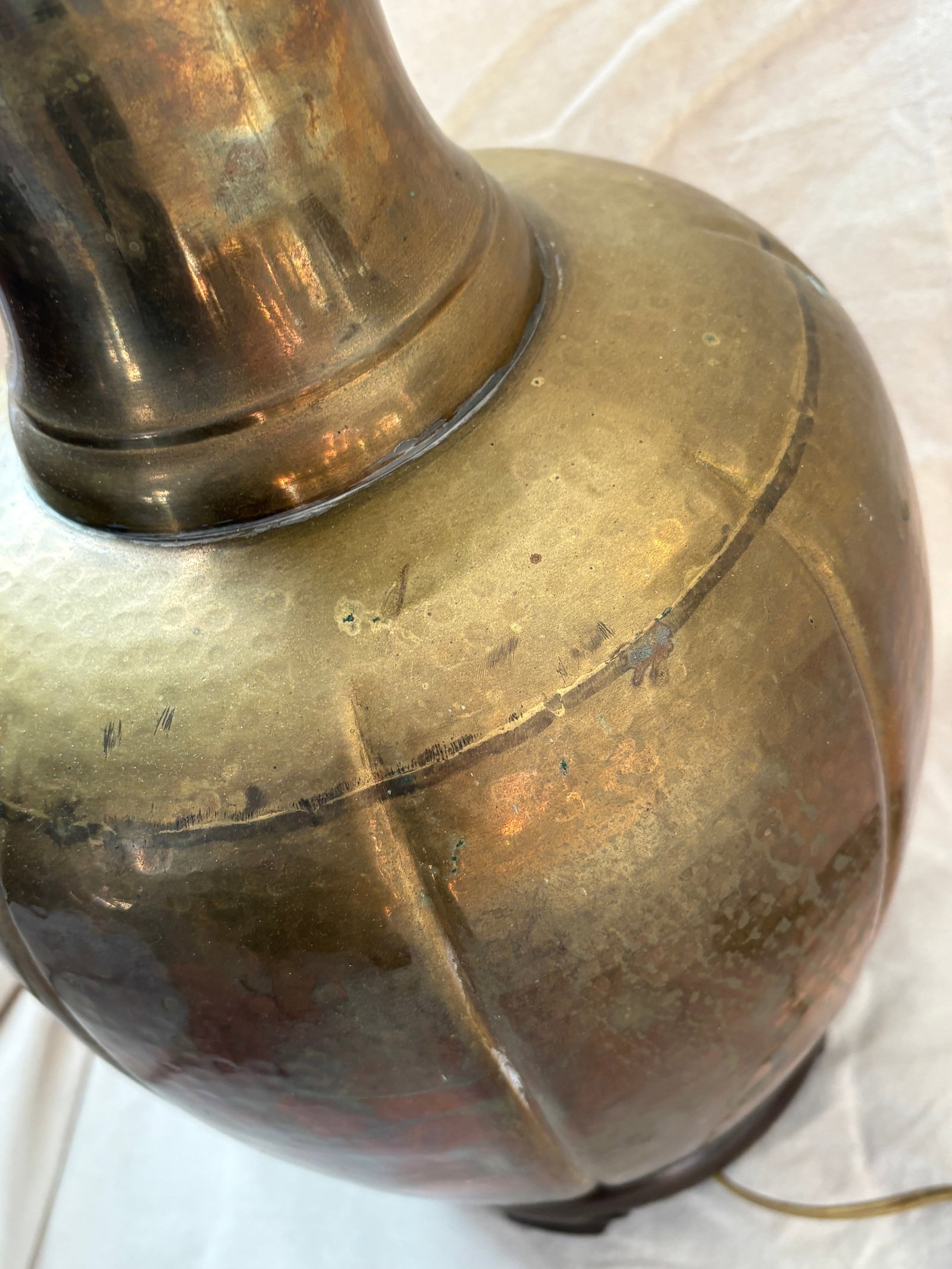 1950s Mid-Century Brass Ginger Jar Table Lamp on Wood Base, Circa 1950s - 4