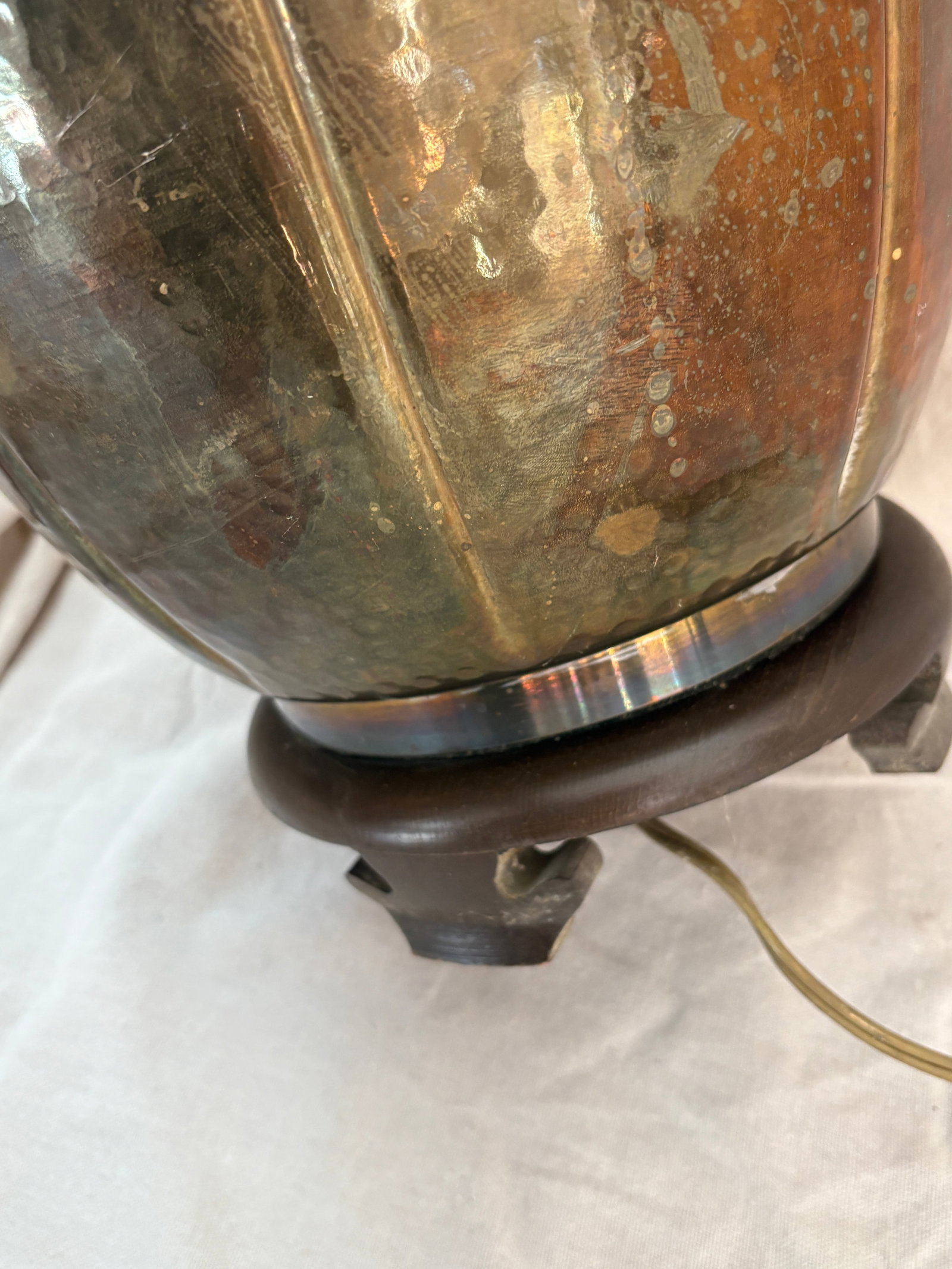 1950s Mid-Century Brass Ginger Jar Table Lamp on Wood Base, Circa 1950s - 6