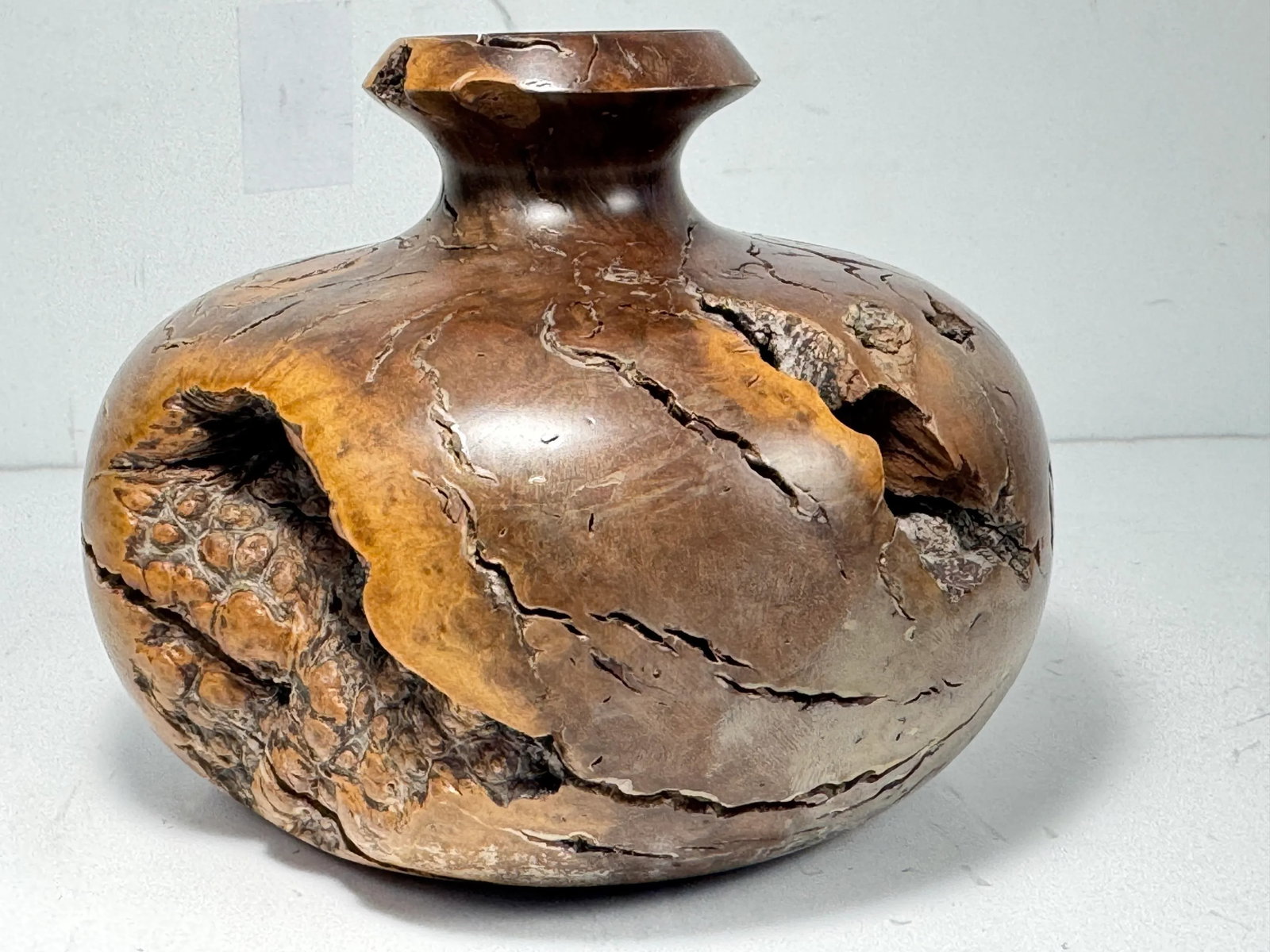 Mid Century Modern Hand Crafted Rustic Burl Wood Bud Vase. - 2