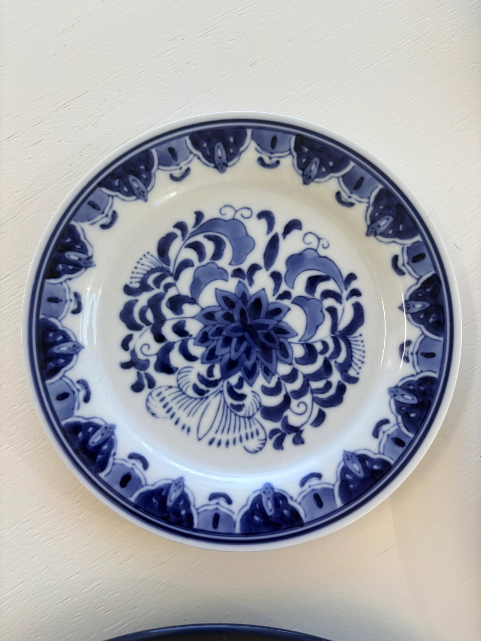 Olive and Navy Blue Chinoiserie Flowers and Borders Wall Plate Curation-Set of 9 - 7