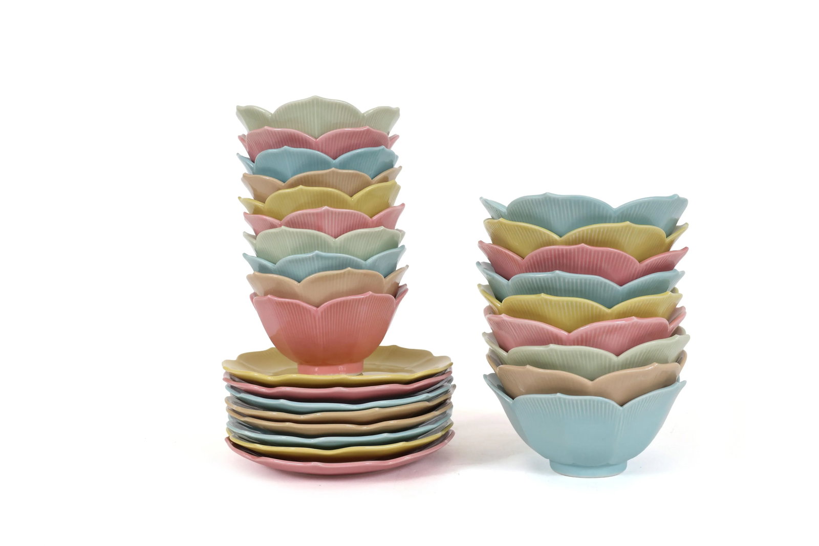 Mid Century Modern Lotus Plates and Bowls in Pastel Colors - Set of 27 - 2