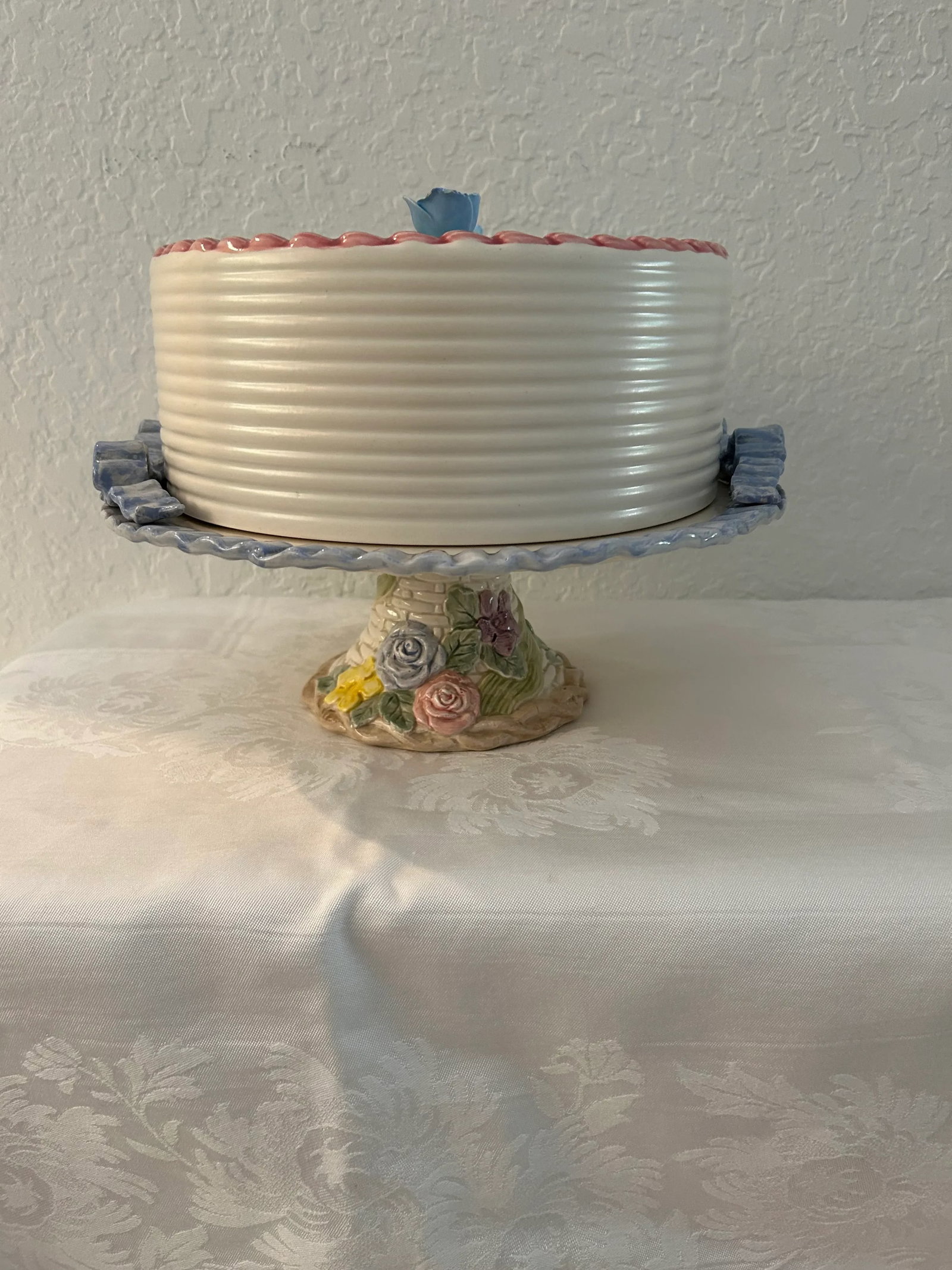 Vintage Traditional Ceramic "Happy Birthday" Domed Pedestal Cake Plate - 4