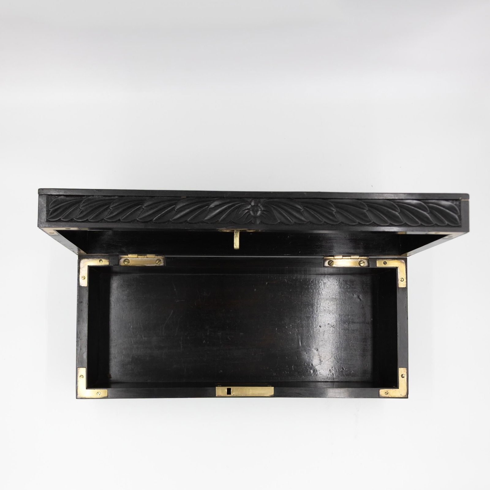 Anglo-Indian Carved Ebony Glove Box Mid-19th Century - 10