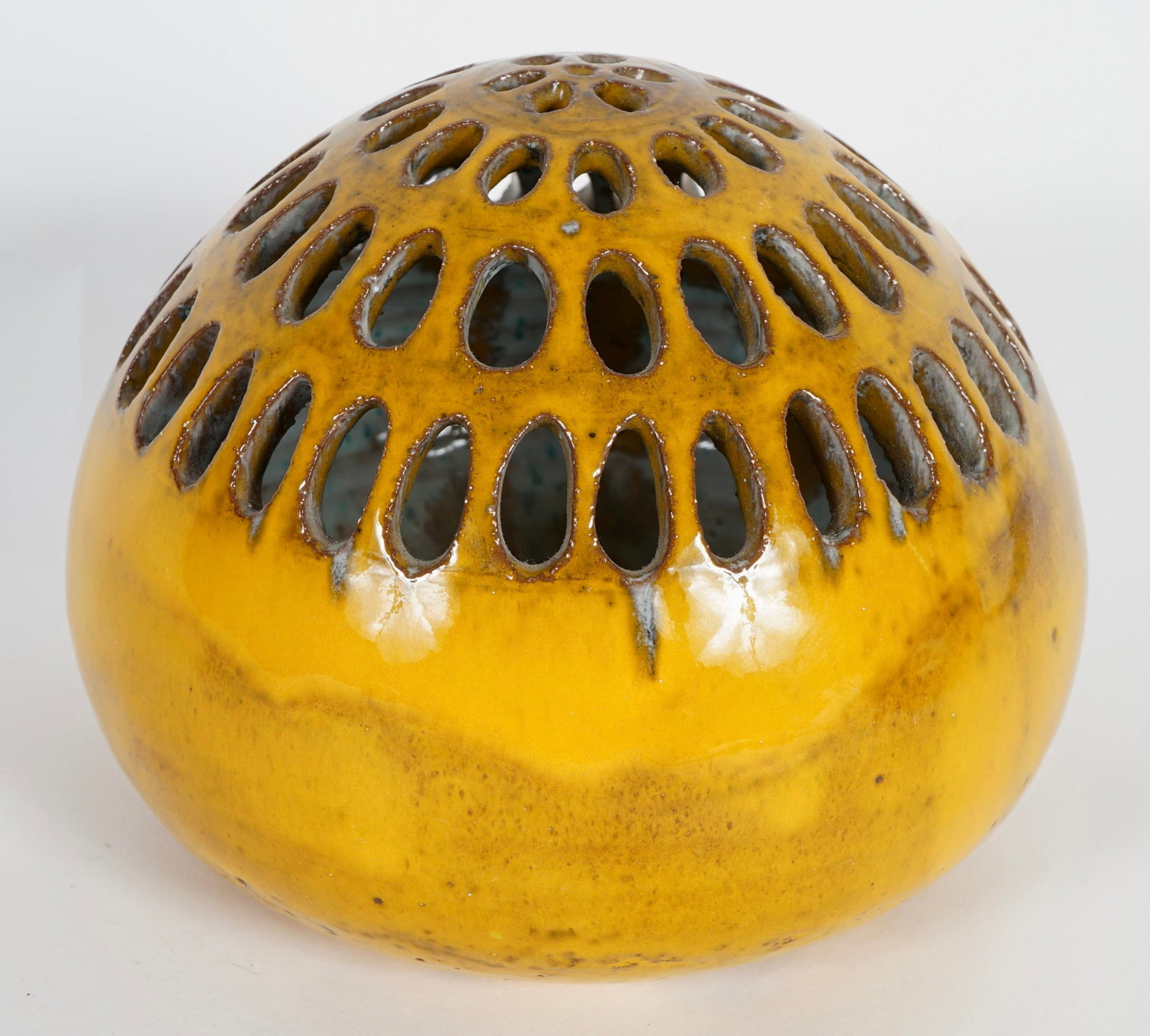 Vintage Paul Bellardo Ceramic Pottery - 3