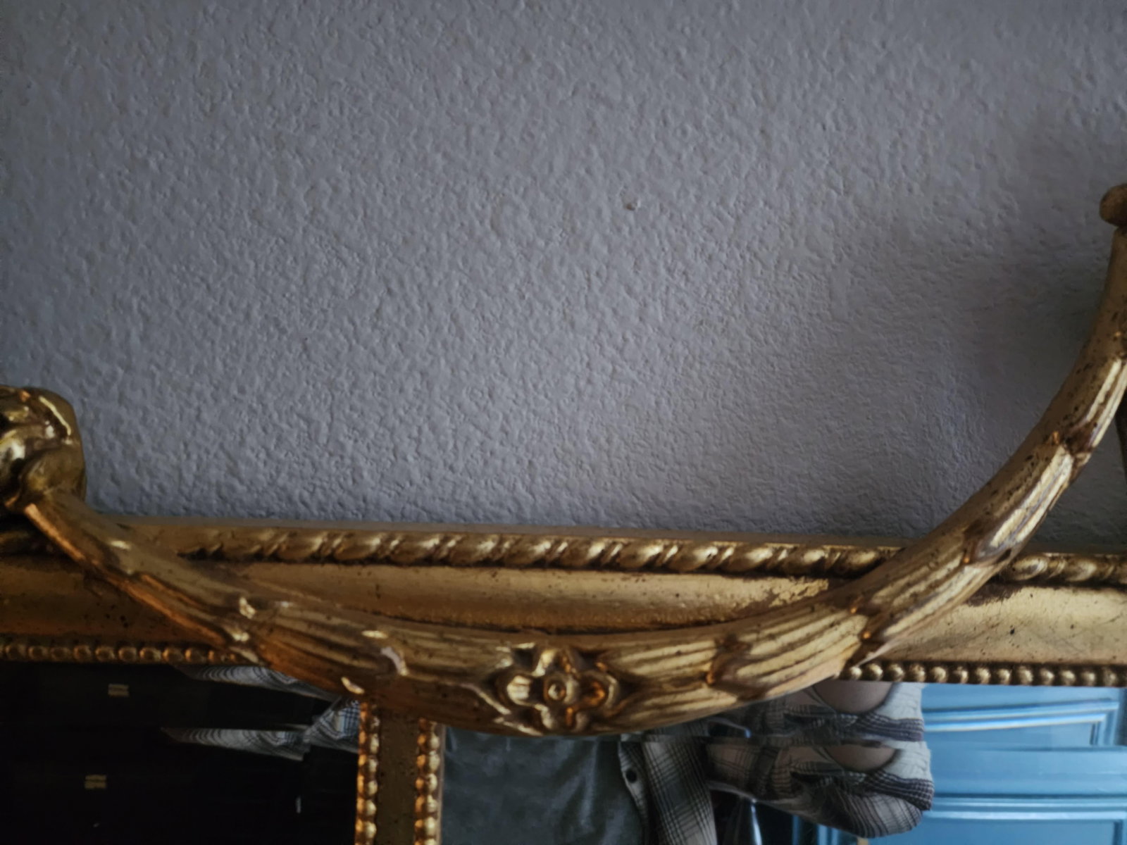 Grand Scale: Vintage Ethan Allen Federal Style Gilt Triptych Mantel Mirror - 2