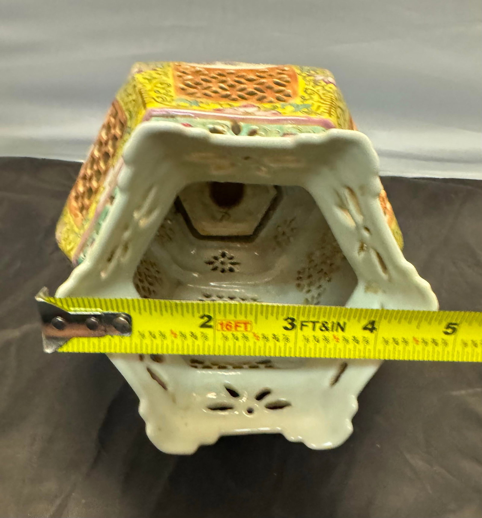 Rare Antique Chinese Famille Rose Porcelain Palace Lantern Late 19th Century - 12