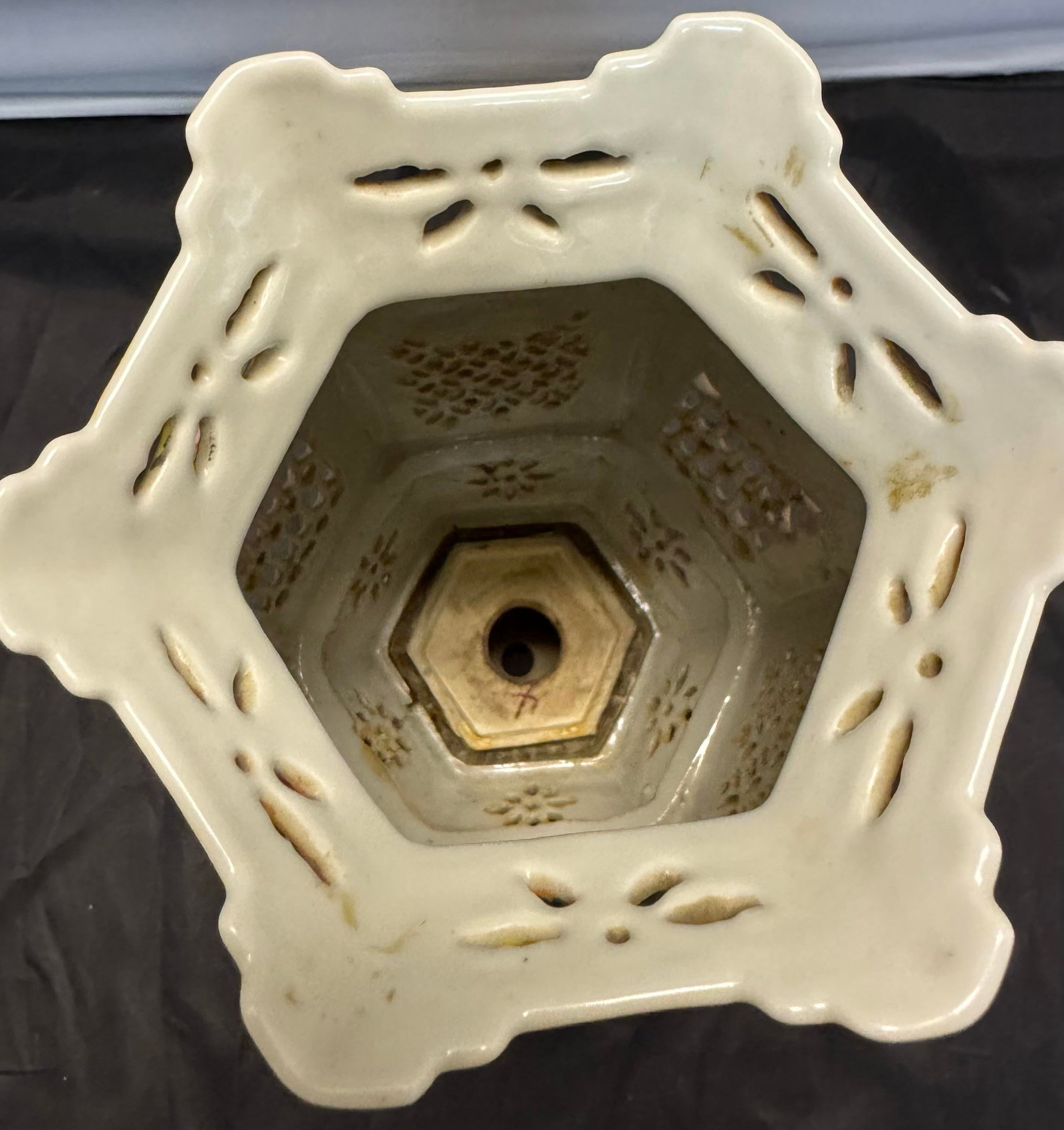 Rare Antique Chinese Famille Rose Porcelain Palace Lantern Late 19th Century - 4