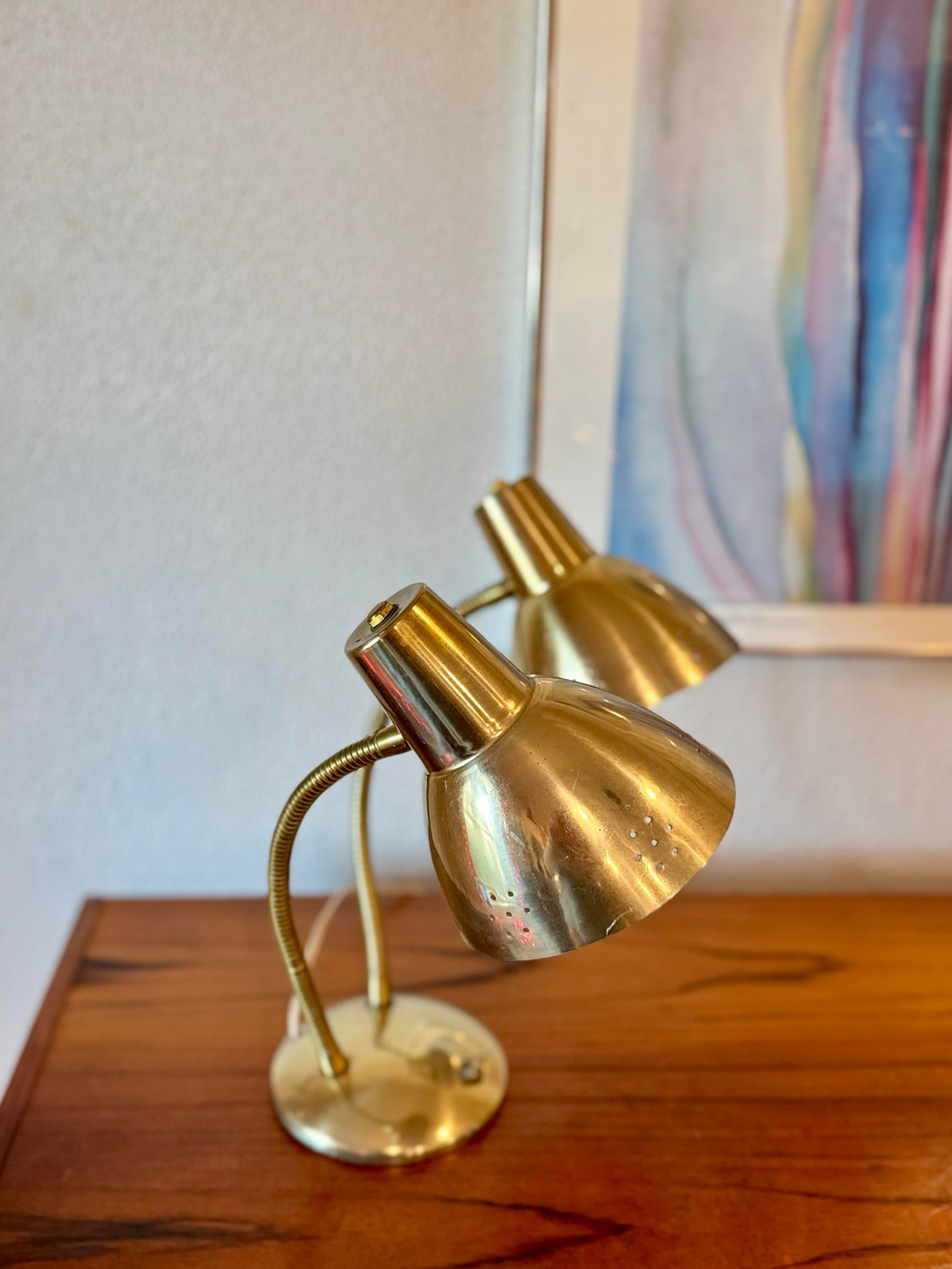 Vintage Double Gooseneck Brass Desk Lamp With Perforated Shades and 3 Way Lighting, Circa 1960s - 8