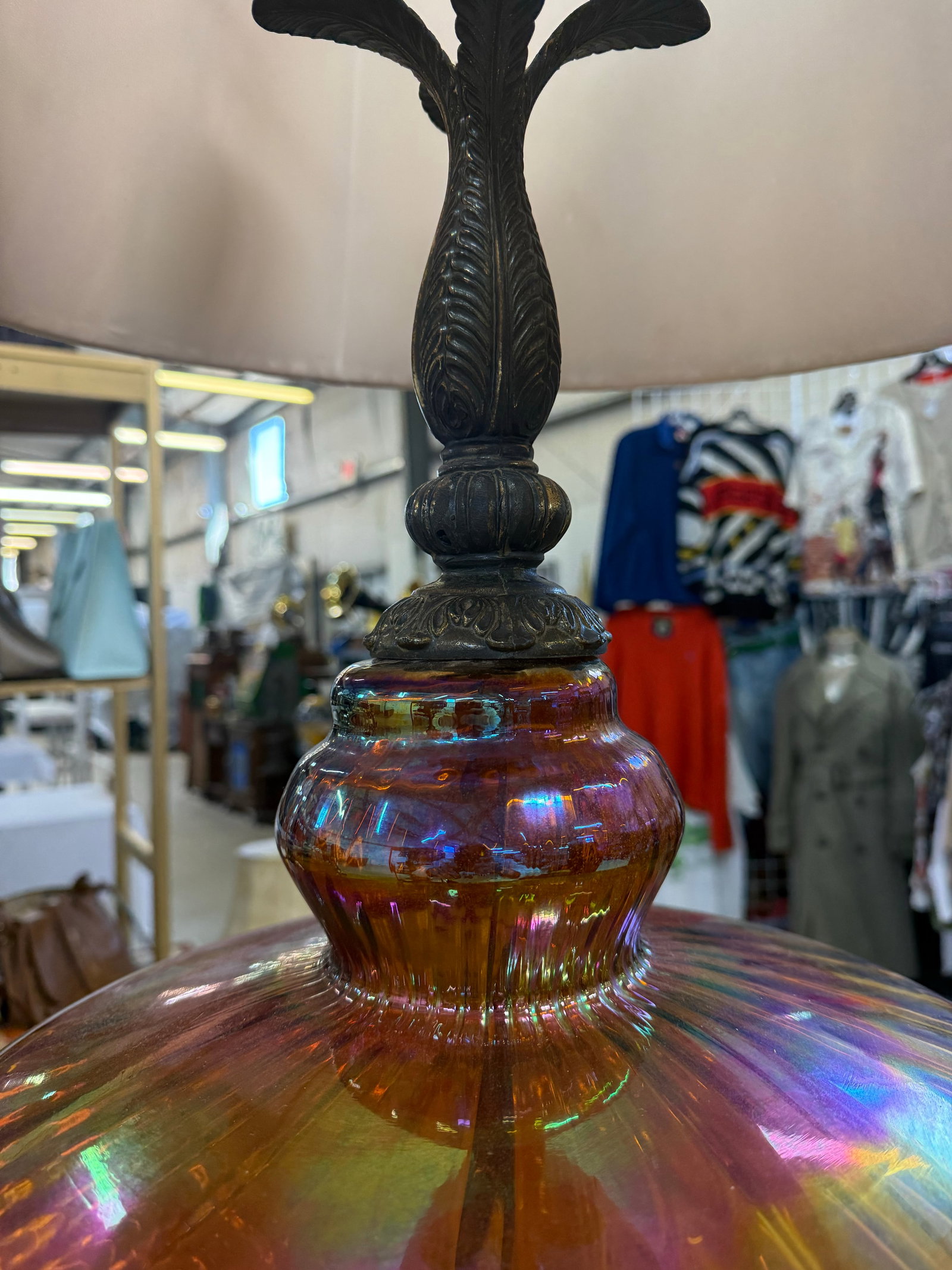 Vintage Hollywood Regency Carnival Glass Lamp With Shades MCM 33in - 6