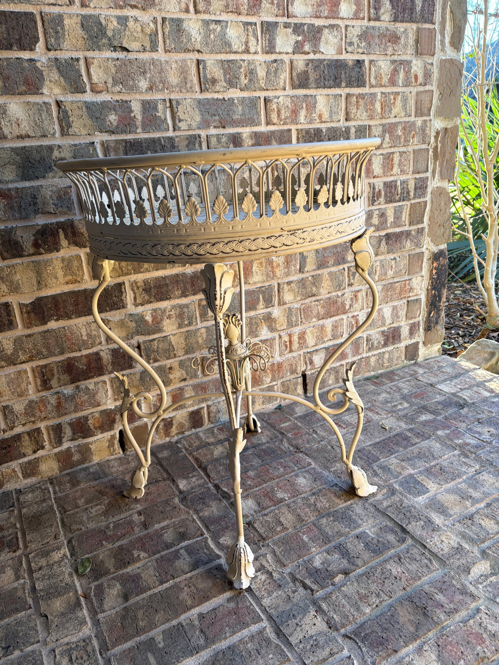 Vintage French Provincial Wrought Iron Round Plant Stand With Gallery Rim - 8