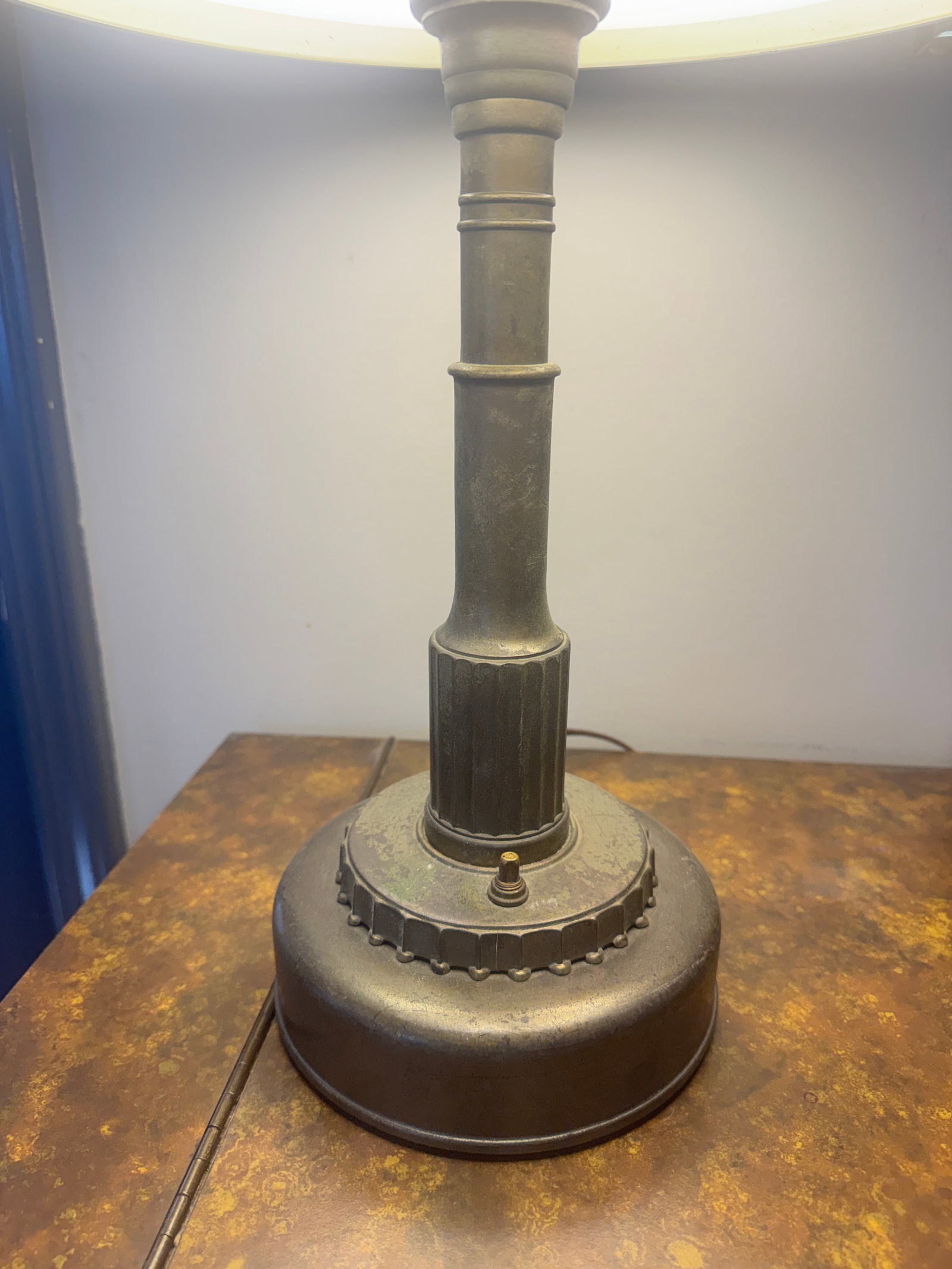 Mid 20th Century Mid-Century Modern Machine Age Lamp by Globe - 4