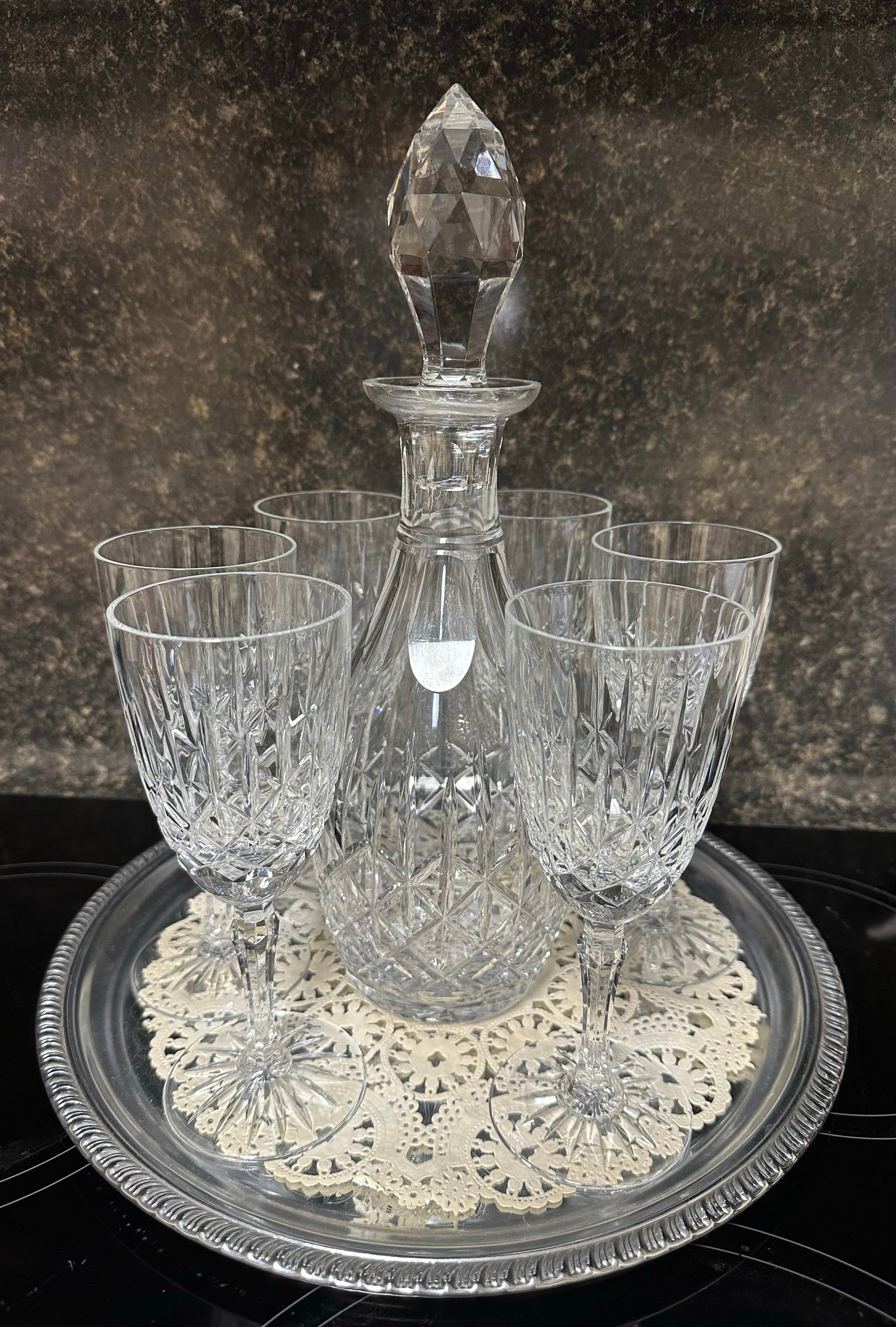 Mid 19th Century Edinburgh Crystal Ships Decanter With 6 Glasses and Silver Tray - 2