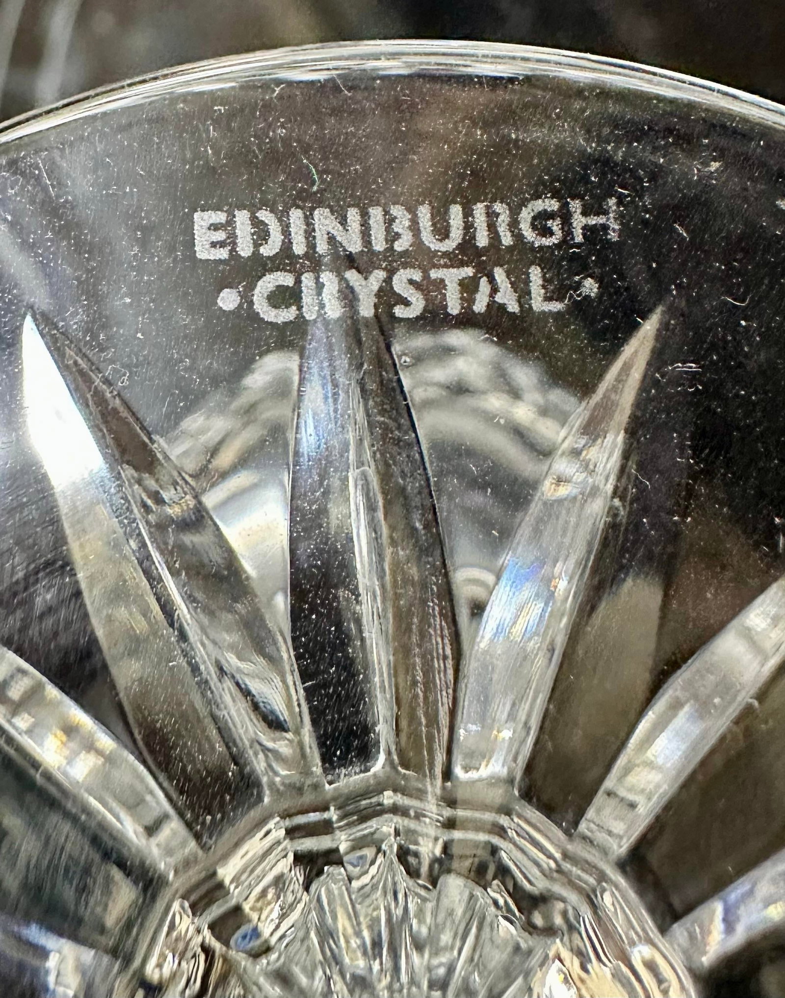 Mid 19th Century Edinburgh Crystal Ships Decanter With 6 Glasses and Silver Tray - 7
