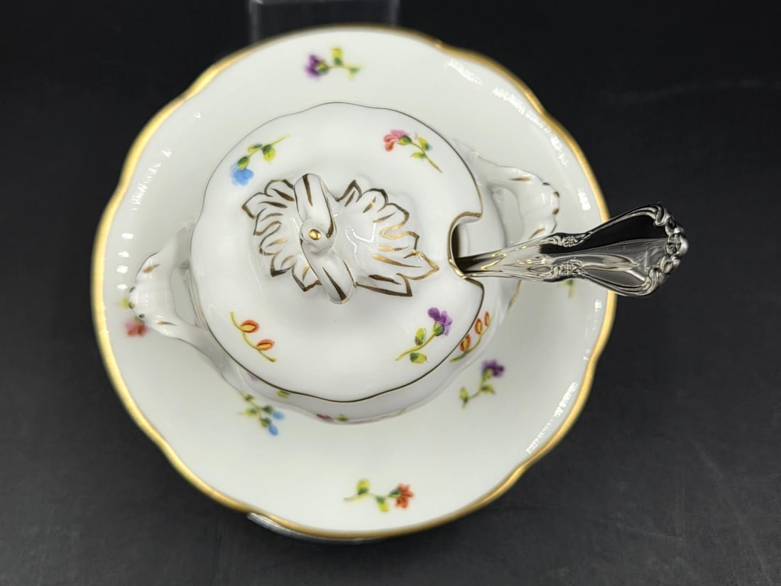 Vista Alegra Porcelain Petite Sugar Bowl With Oneida Sugar Spoon - 11