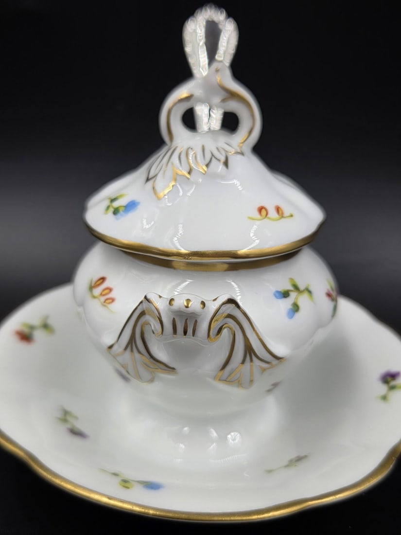 Vista Alegra Porcelain Petite Sugar Bowl With Oneida Sugar Spoon - 13