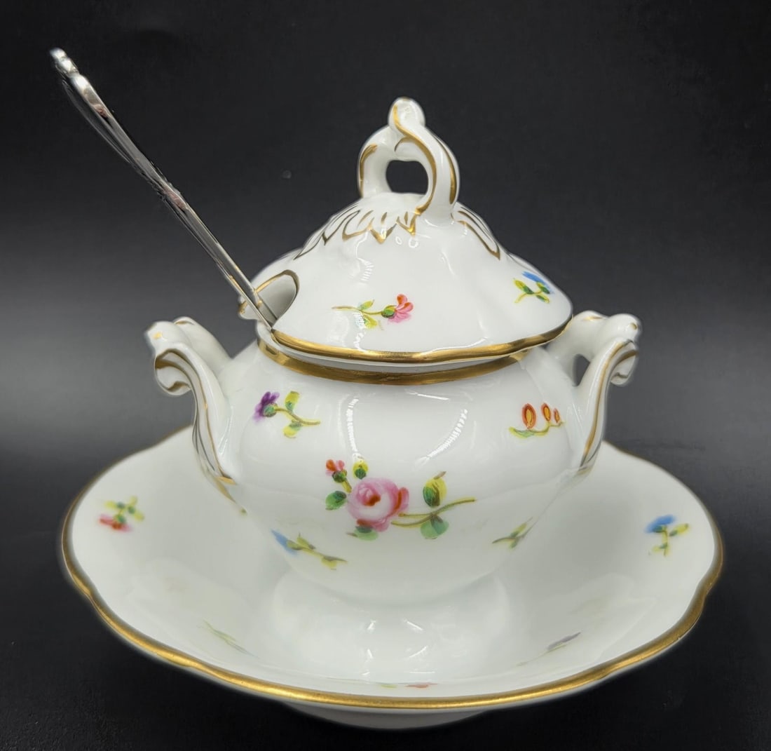 Vista Alegra Porcelain Petite Sugar Bowl With Oneida Sugar Spoon - 18