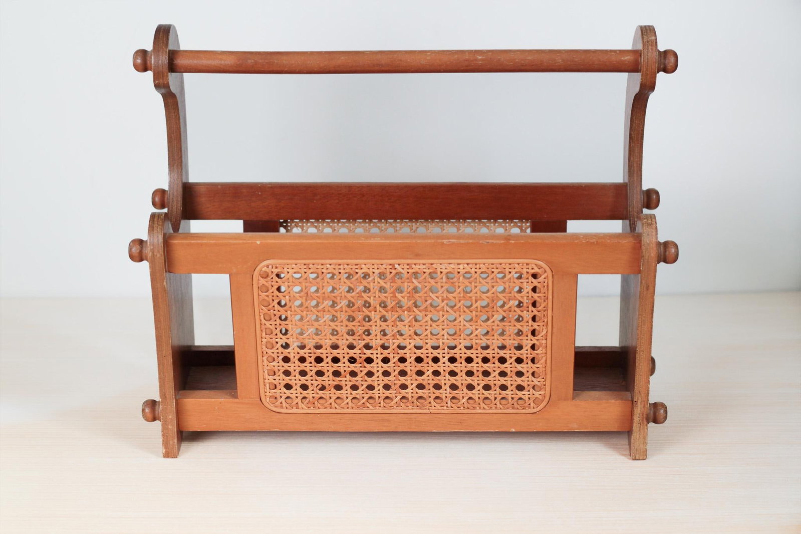 1970s Mid-Century Wood and Cane Magazine Rack - 6