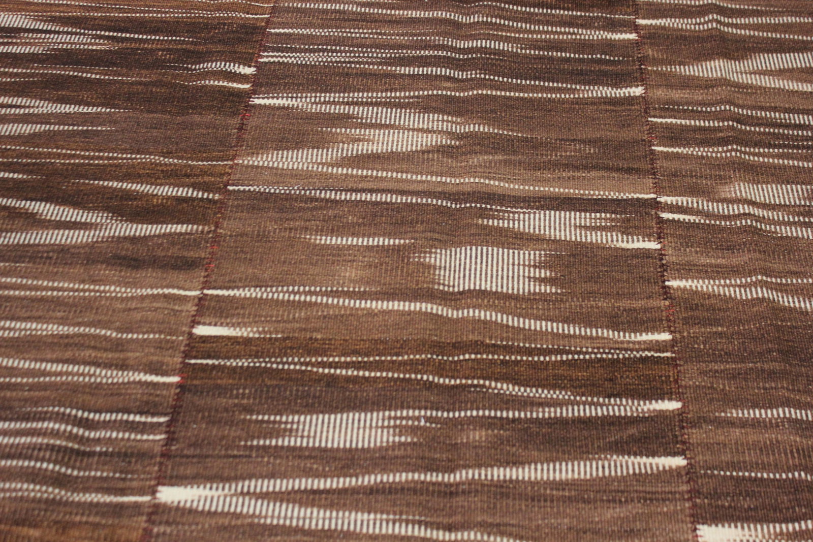 Handmade Vintage Patchwork Rug. 6'5" X 9' - 3
