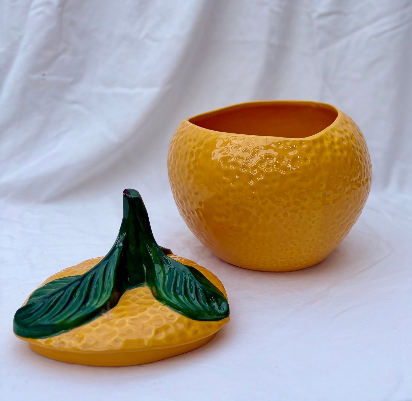 Mid 20th Century McCoy Citrus Chic California Orange Shaped Ceramic Cookie Jar - 7