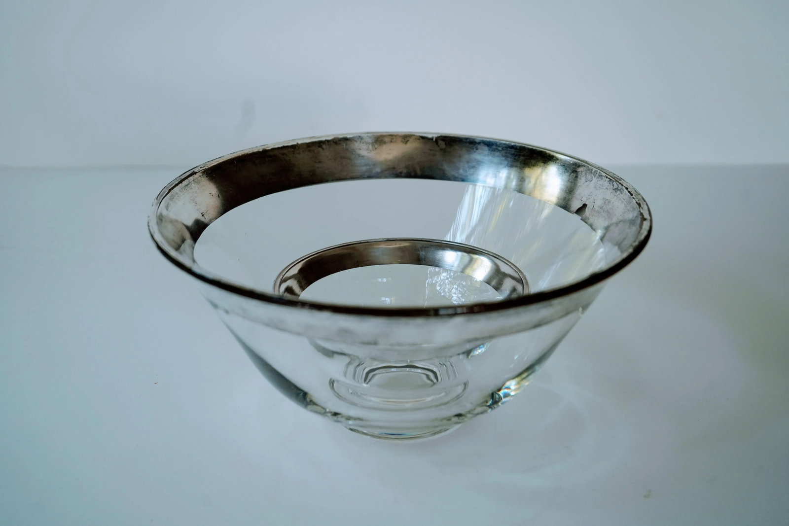 Vintage Dorothy Thorpe Silver Rimmed Serving Bowls- 2 Pieces - 4