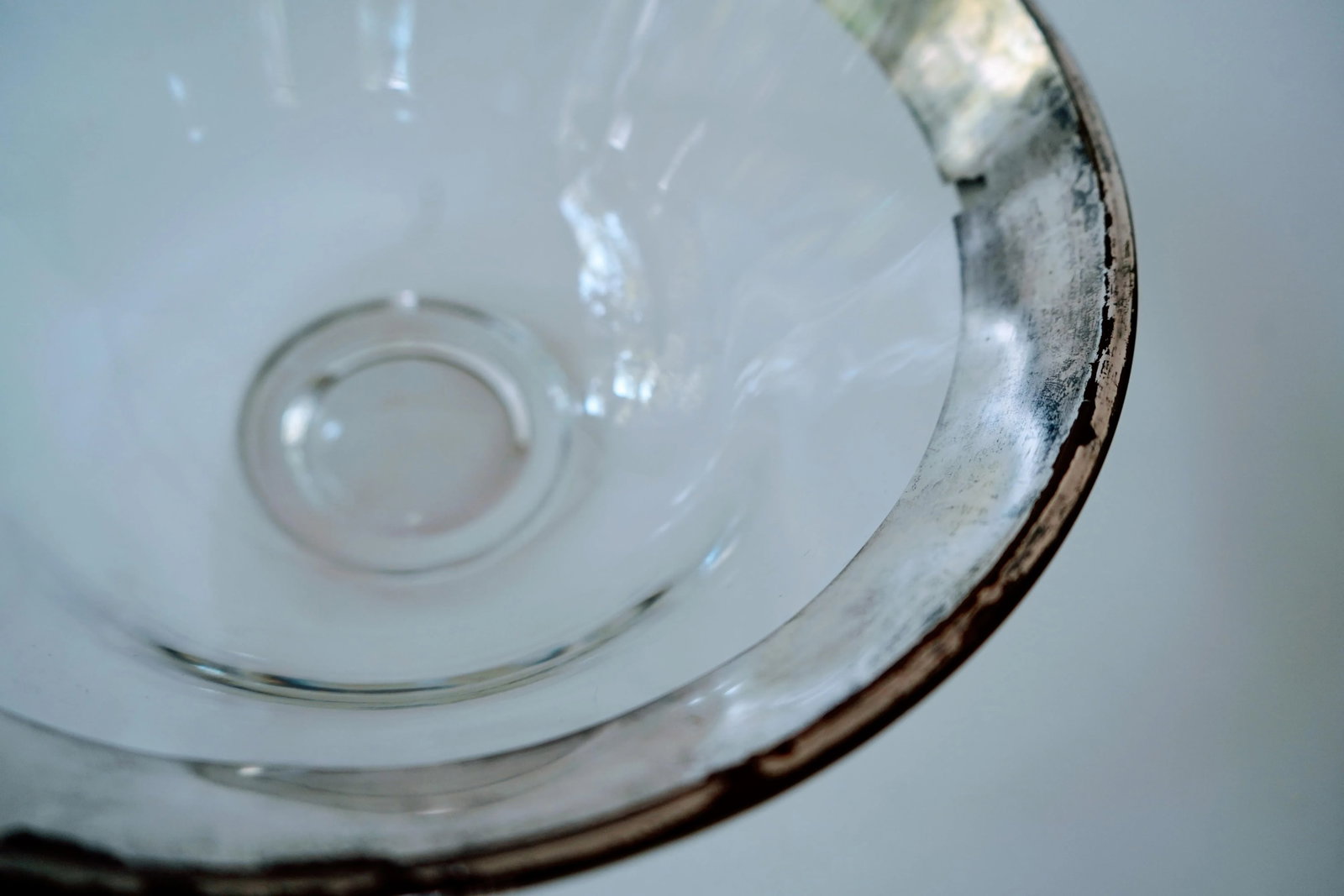Vintage Dorothy Thorpe Silver Rimmed Serving Bowls- 2 Pieces - 7