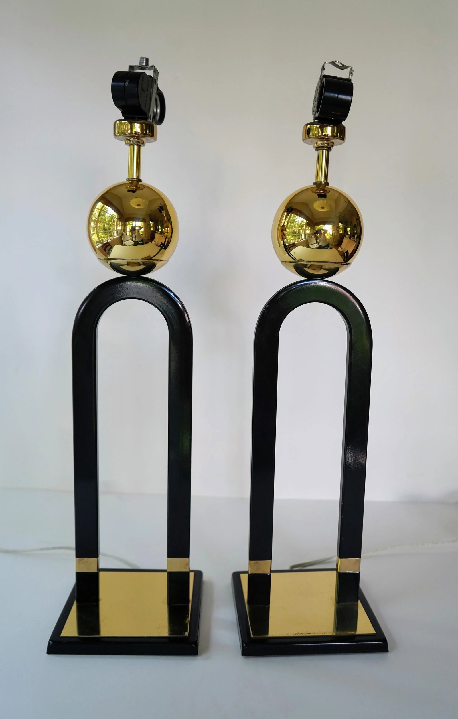 1970s Black Lacquer and Brass Horseshoe Magnet Table Lamps - a Pair - 2