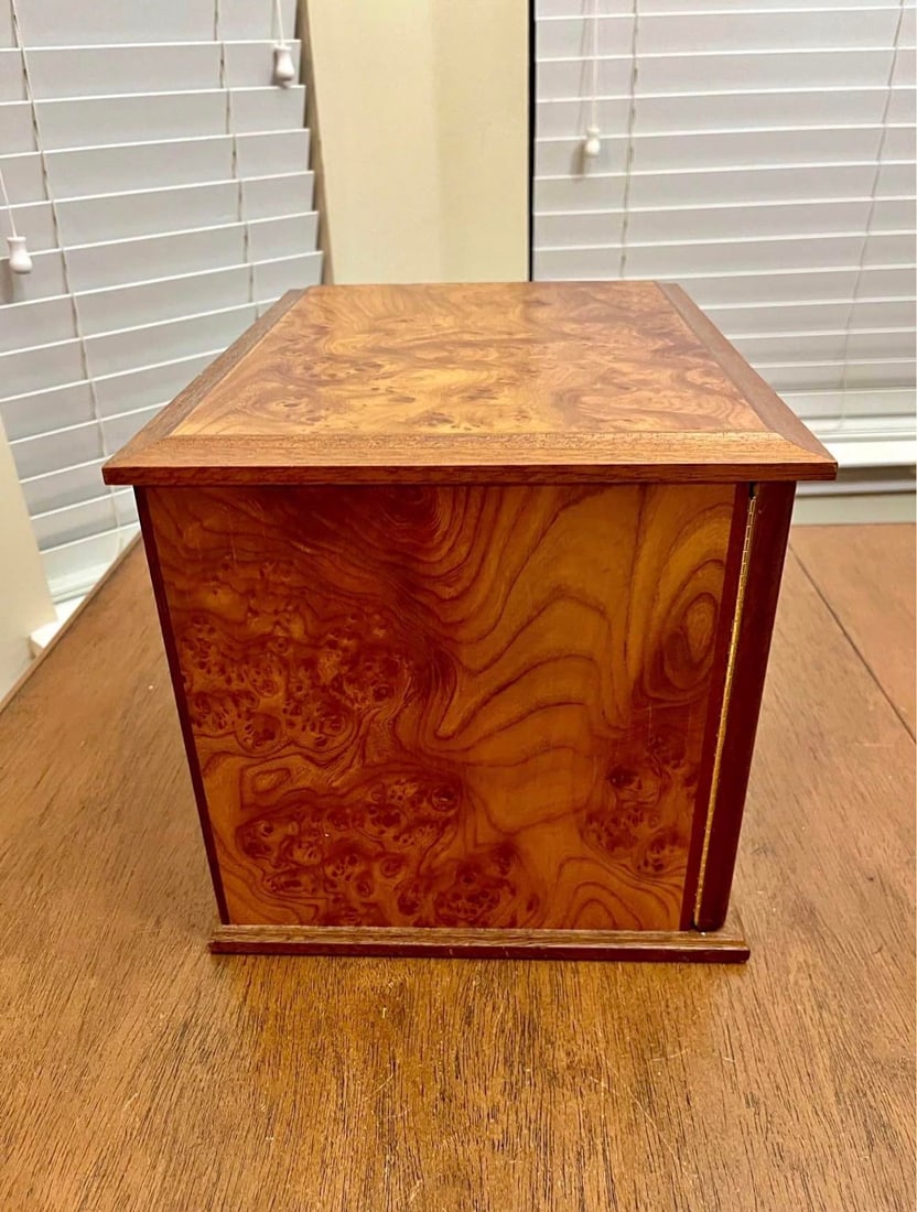 Agresti Italian Dresser Top Jewelry Box - 8