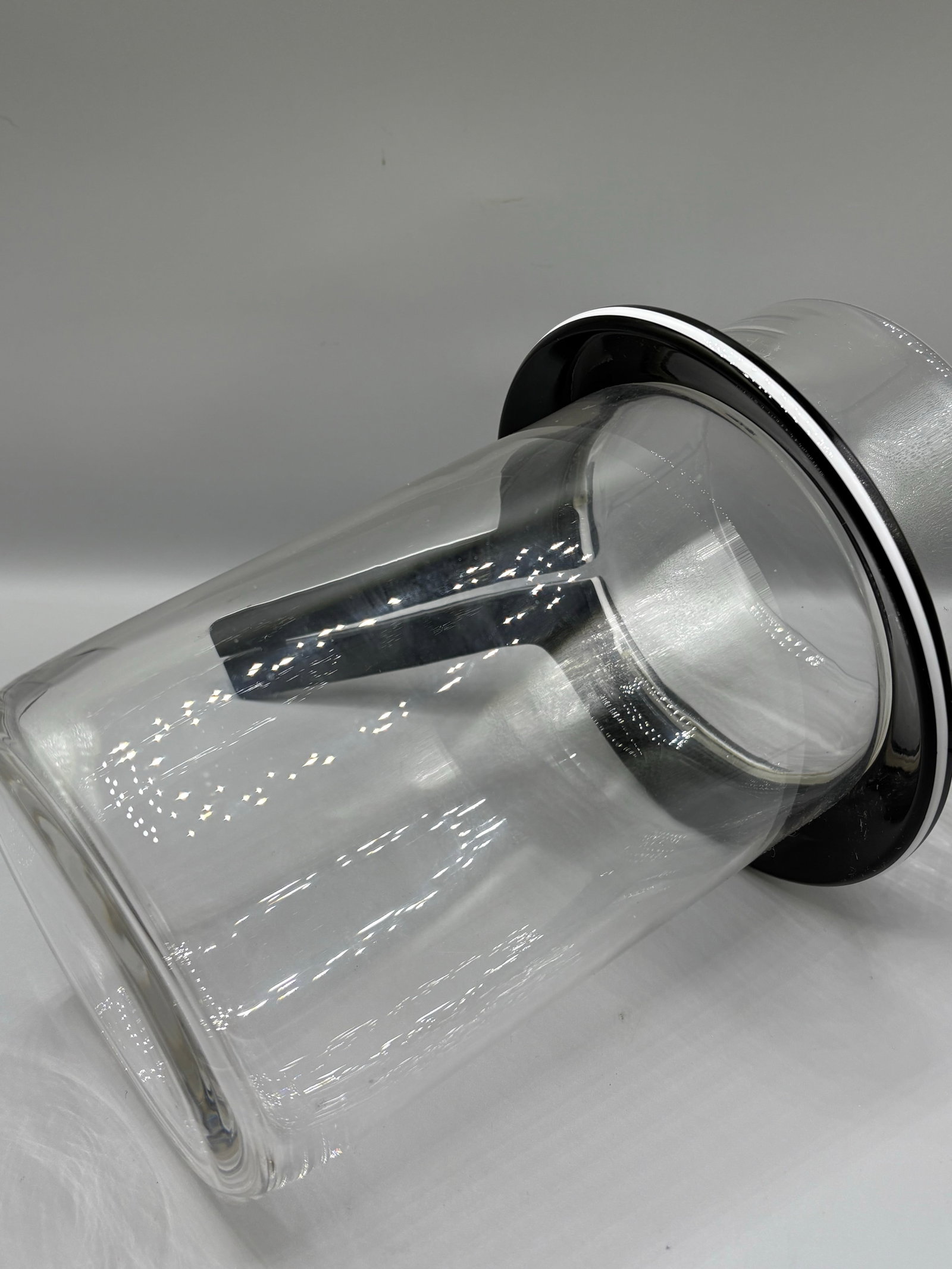 Mid 20th Century Post Modern Rede Guzzini Italian Martini Cocktail Bar Pitcher - 9