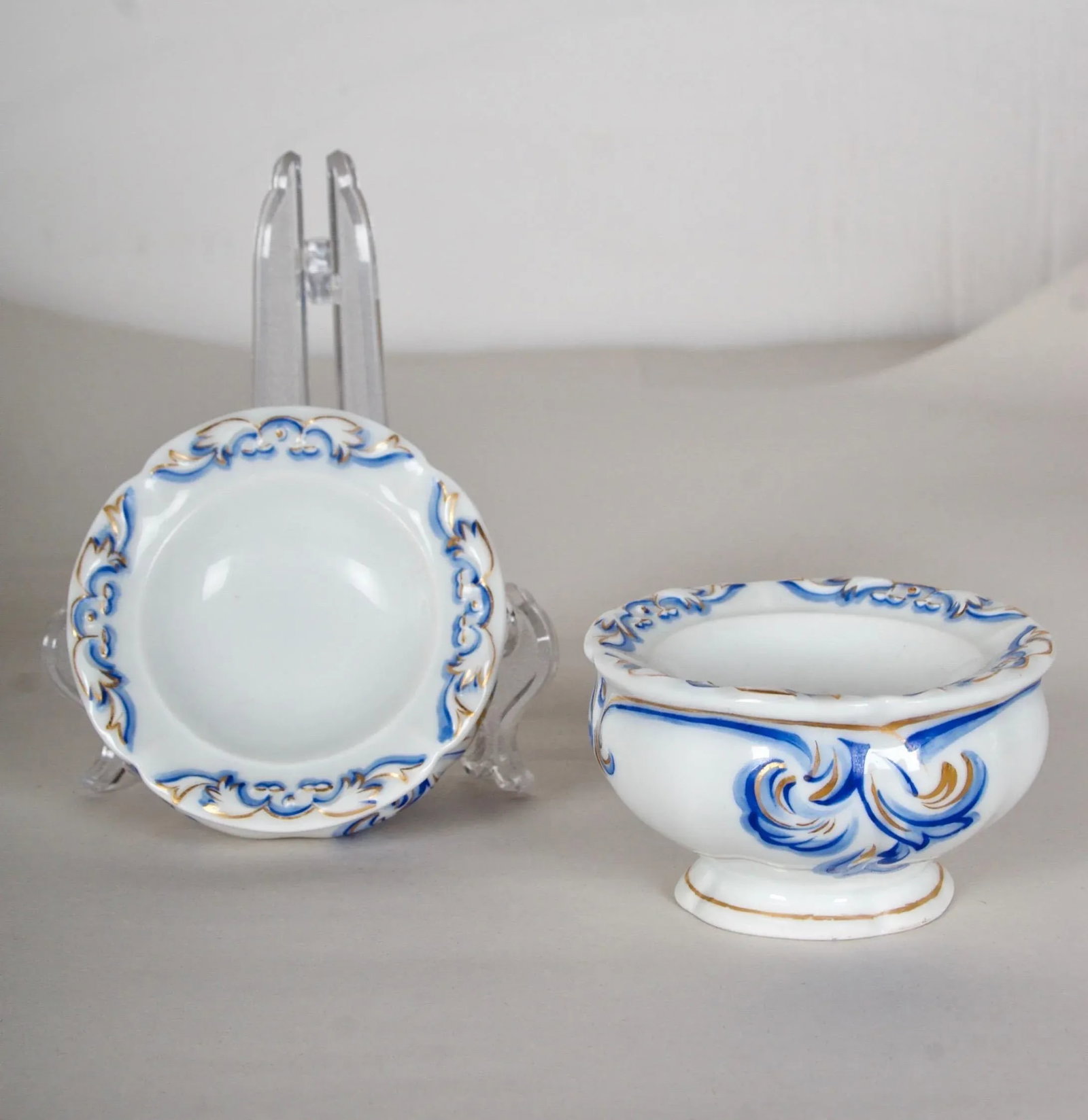 1851 Imperial Vienna Porcelain - Service for 18, 29 Pieces - 12