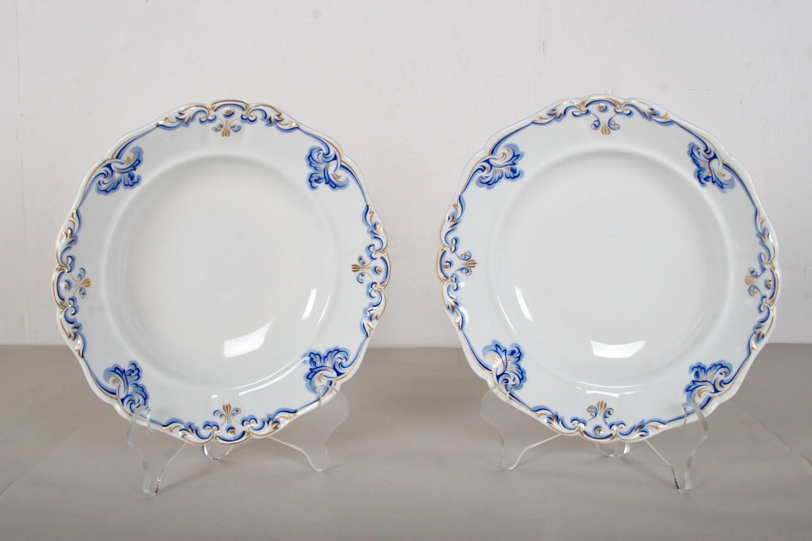 1851 Imperial Vienna Porcelain - Service for 18, 29 Pieces - 3