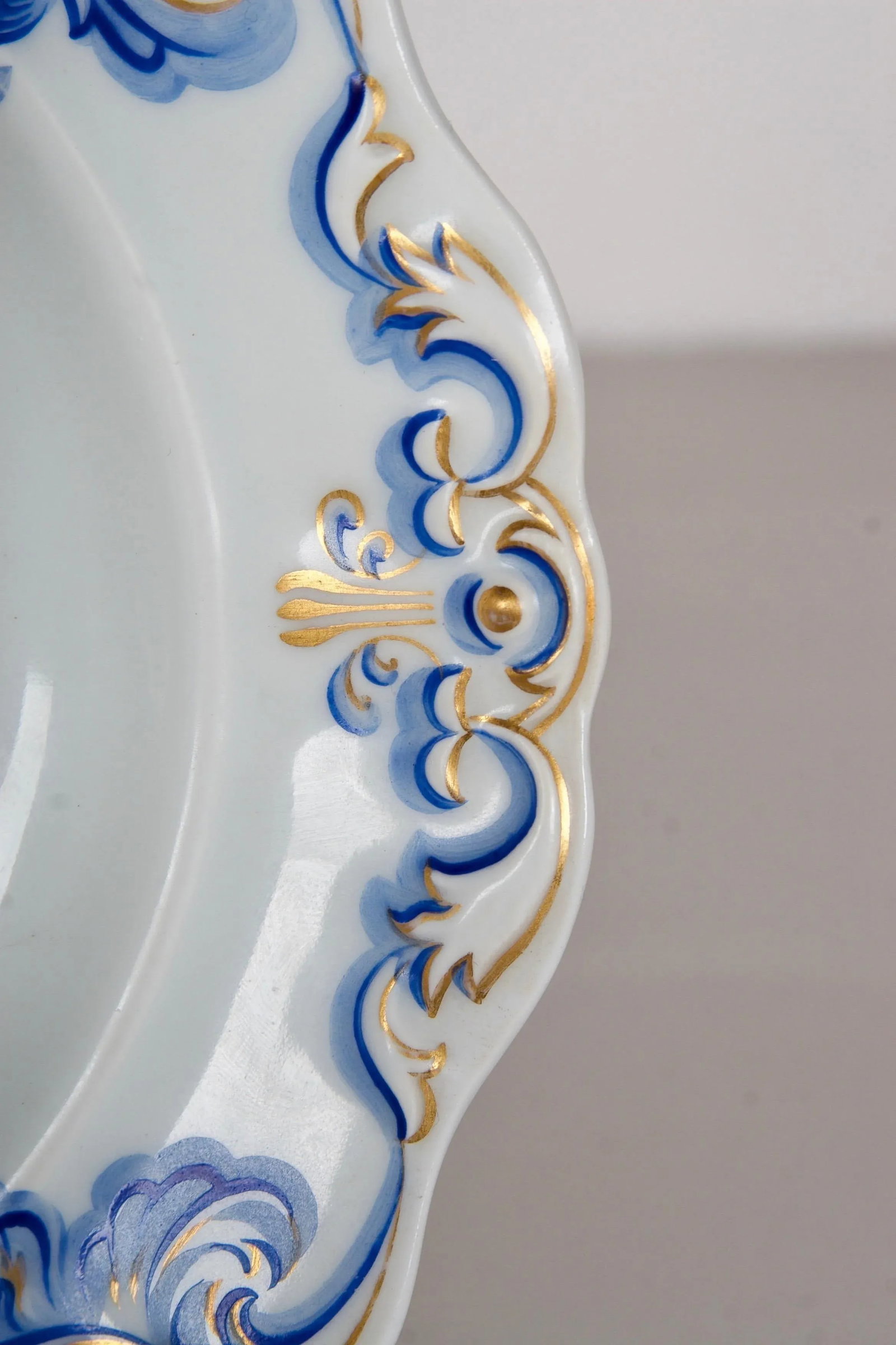 1851 Imperial Vienna Porcelain - Service for 18, 29 Pieces - 5