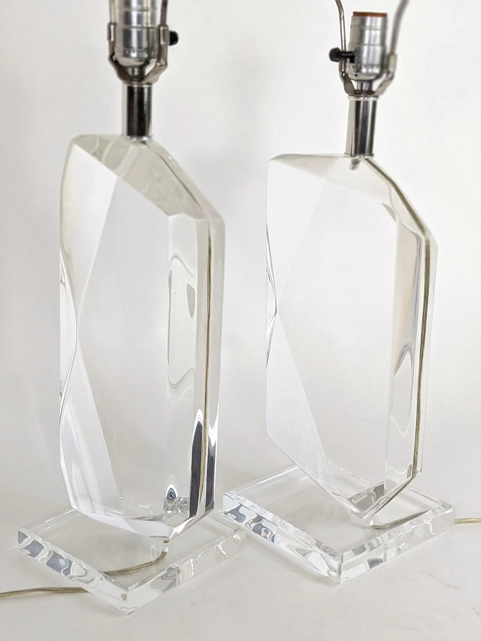 Vintage Van Teal Signed Lucite Table Lamps - a Pair - 5
