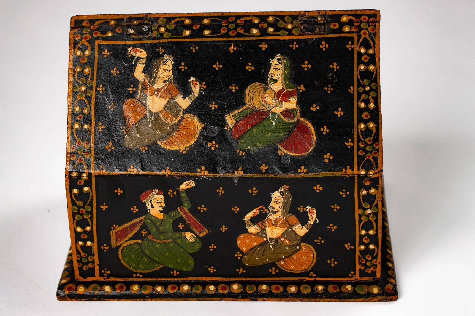 Vintage Rajasthani Indian Hand Painted Wood Jewelry Dowry Box - 8