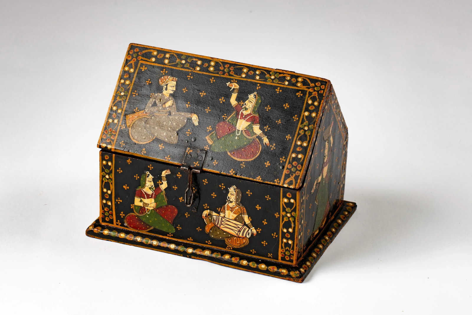 Vintage Rajasthani Indian Hand Painted Wood Jewelry Dowry Box - 9