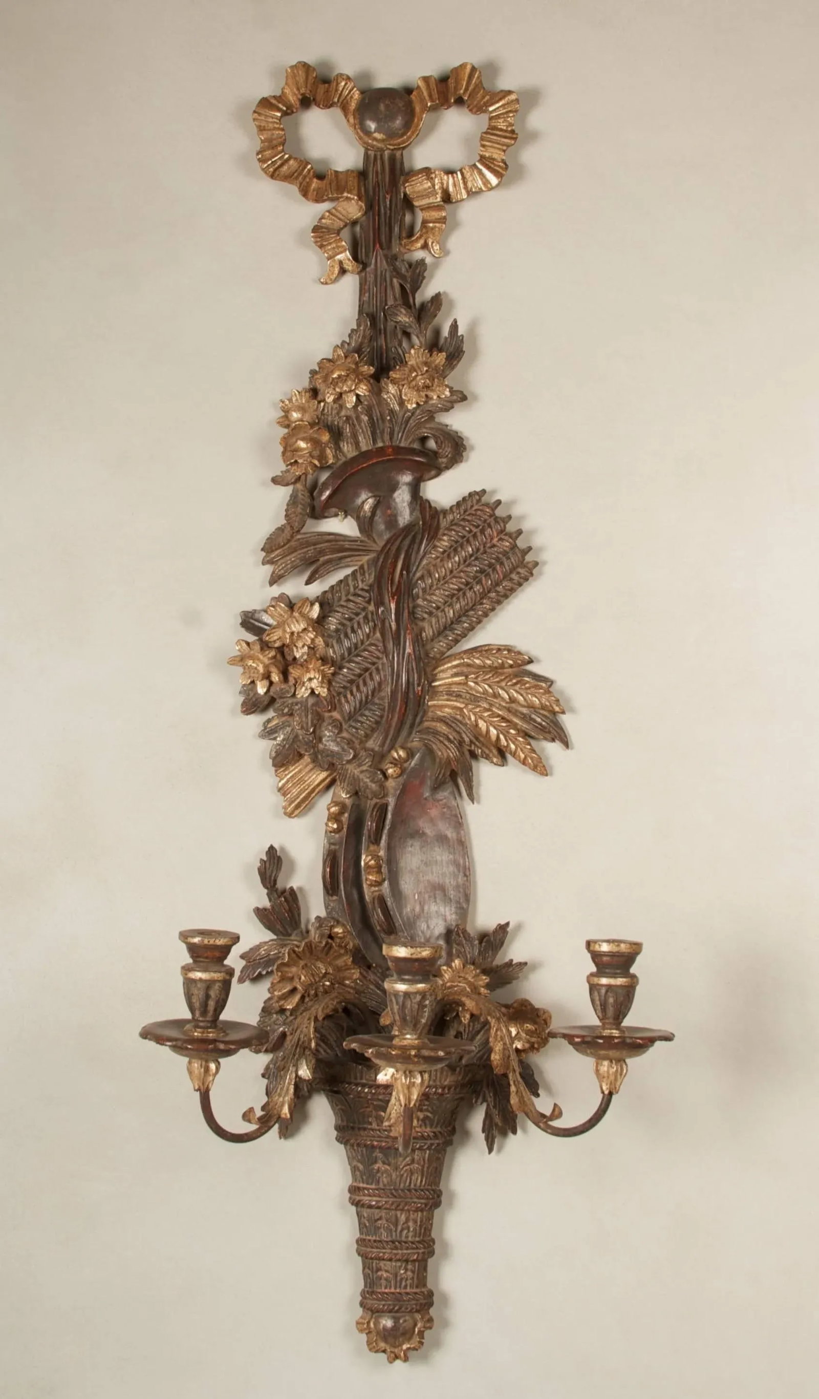 19th Century English Regency Carved Giltwood Sconces or Wall Appliques - A Pair - 4