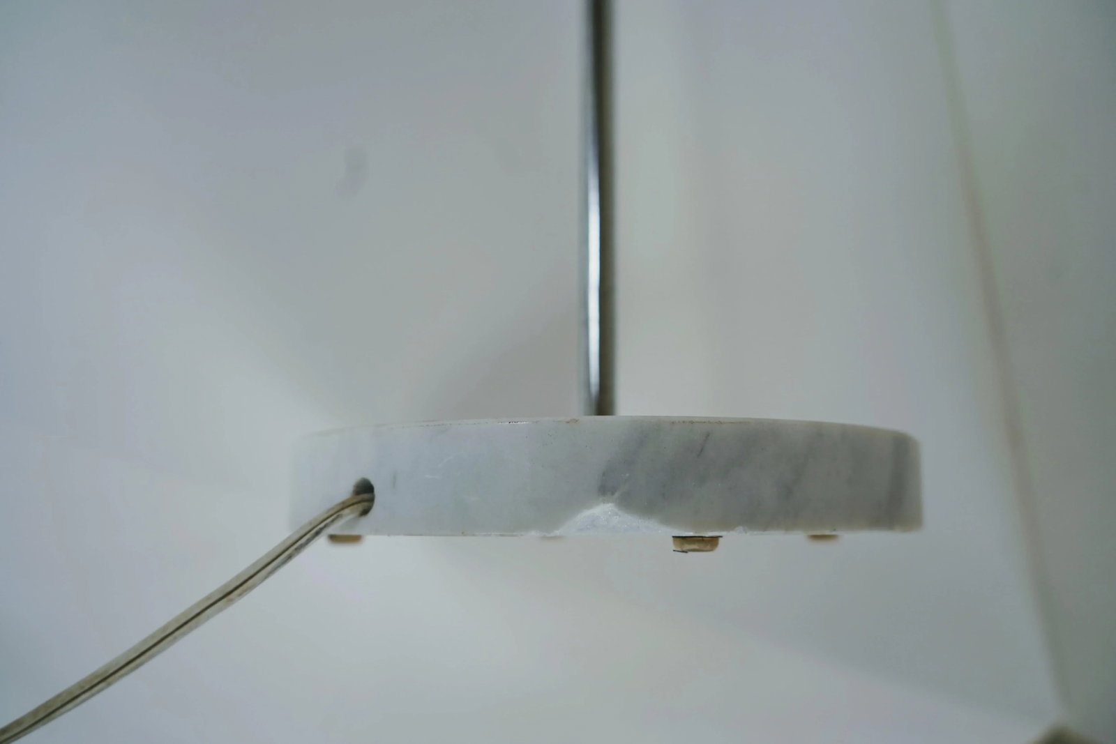 Vintage 1970s Mid-Century Modern Stilnovo Style Italian Marble and Chrome Table Lamp - 8