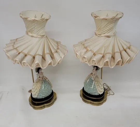 Early 20th Century Victorian Dresden Porcelain Lace Lady Boudoir Lamps - Pair - 11
