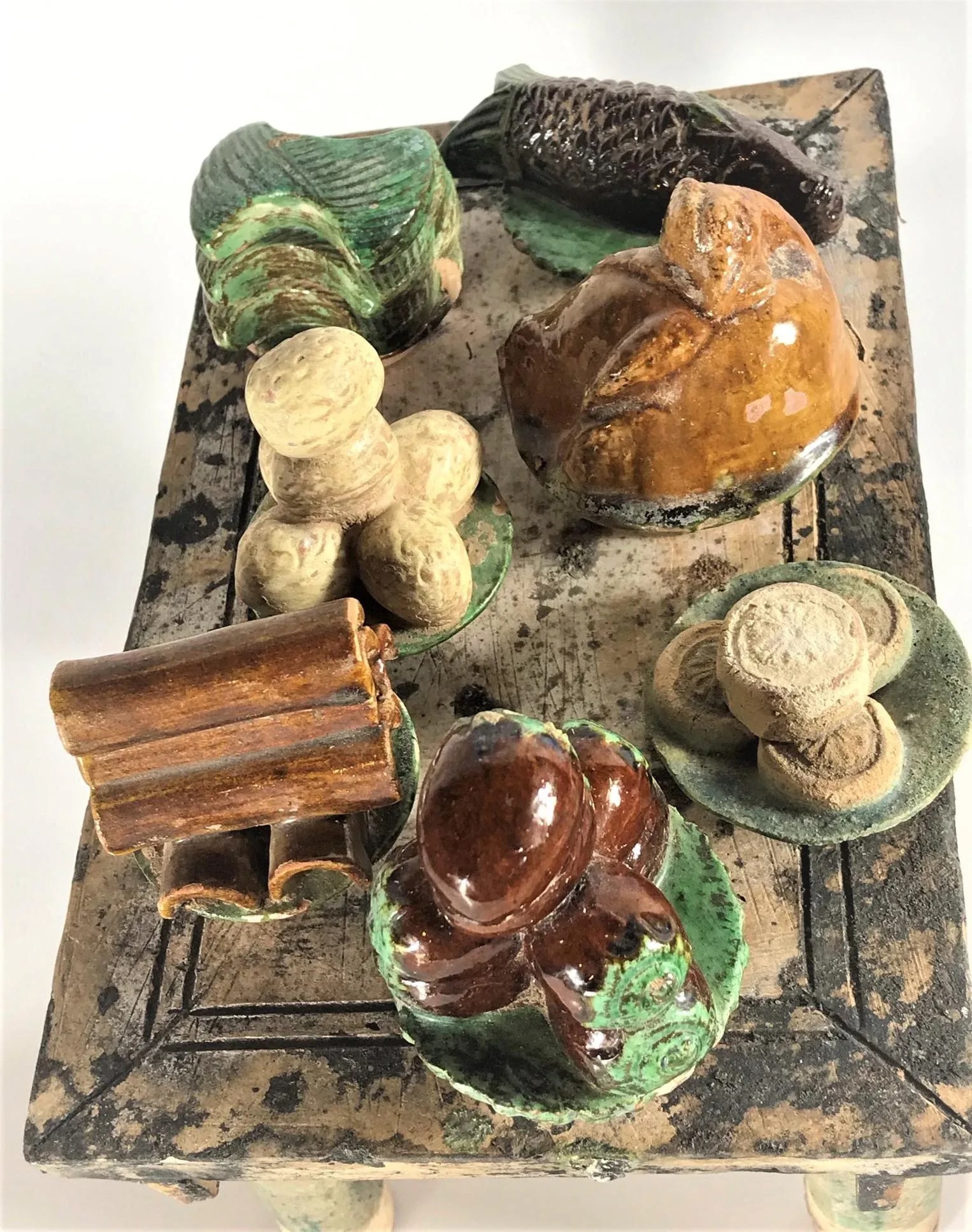 Painted Pottery Altar Table With Food and Wine Offerings From the Ming Dynasty - 8 Piece Set - 3
