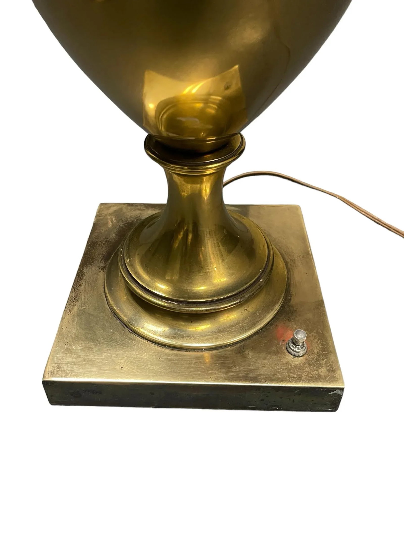 Mid-Century Modern Stiffel Brass Hollywood Regency Urn/Trophy Table Lamp - 6