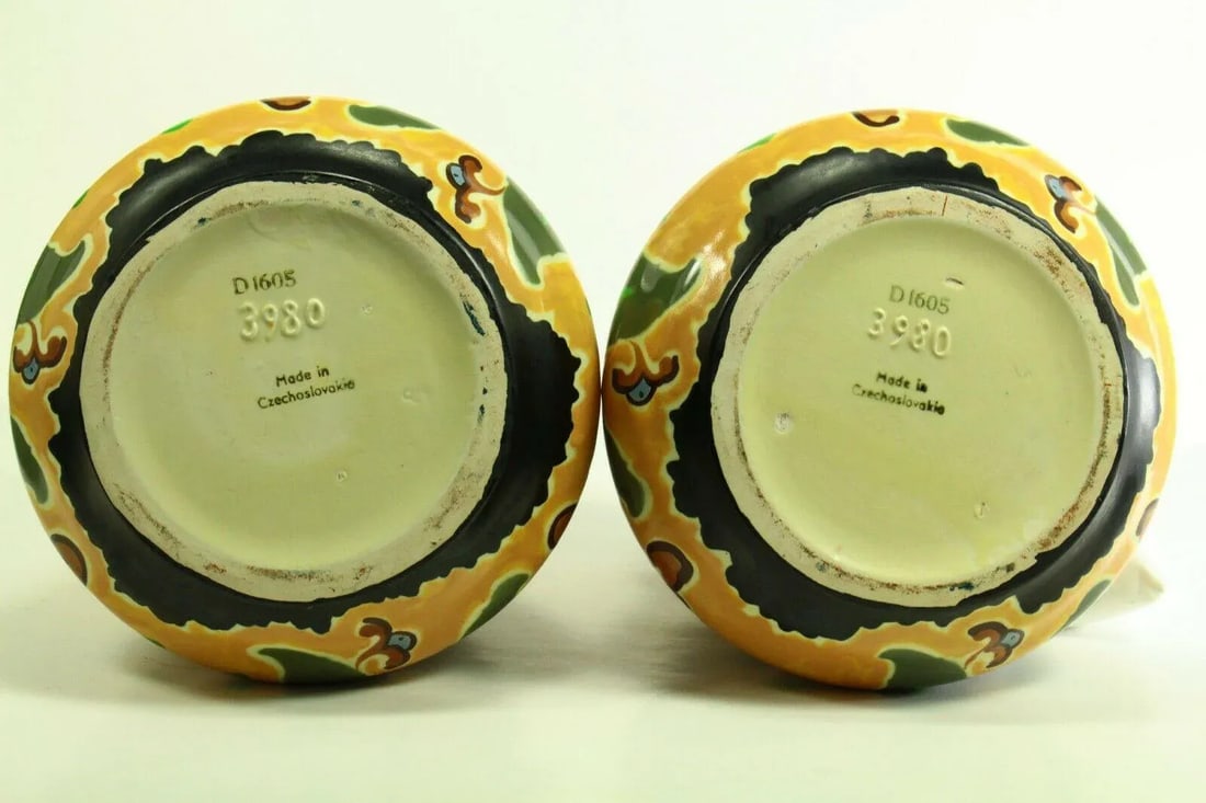 1920s Art Deco Studio Pottery Vases Made in Czechoslovakia- a Pair - 9