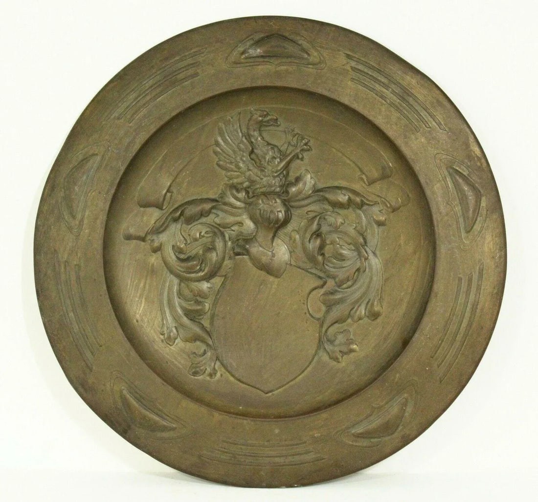 1800's Arts and Crafts Art Nouveau Brass Wall Charger Platter With Embossed Coat of Arms - 11