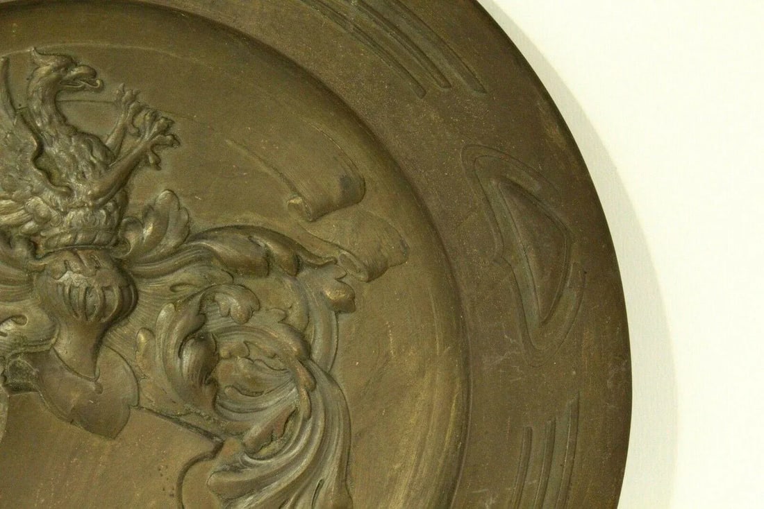 1800's Arts and Crafts Art Nouveau Brass Wall Charger Platter With Embossed Coat of Arms - 7