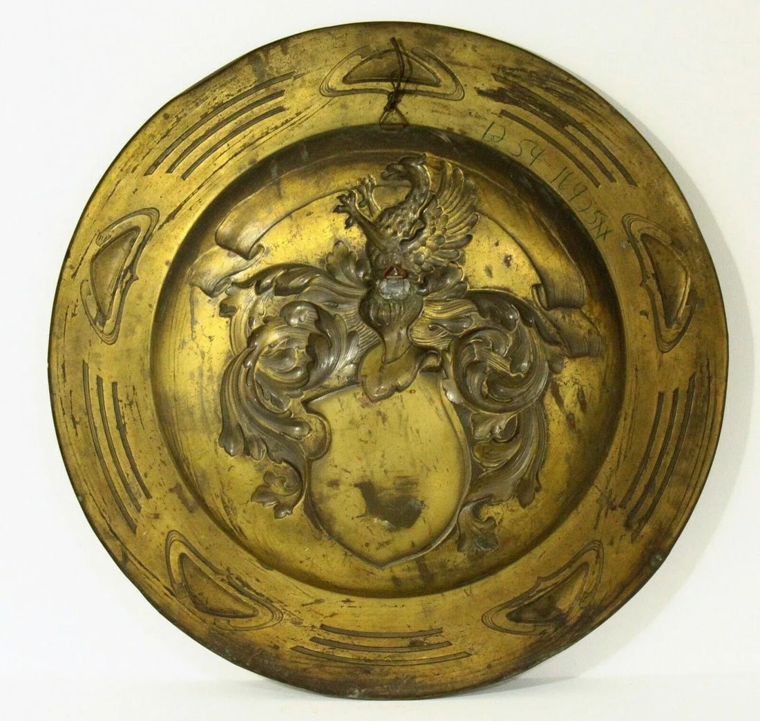 1800's Arts and Crafts Art Nouveau Brass Wall Charger Platter With Embossed Coat of Arms - 8