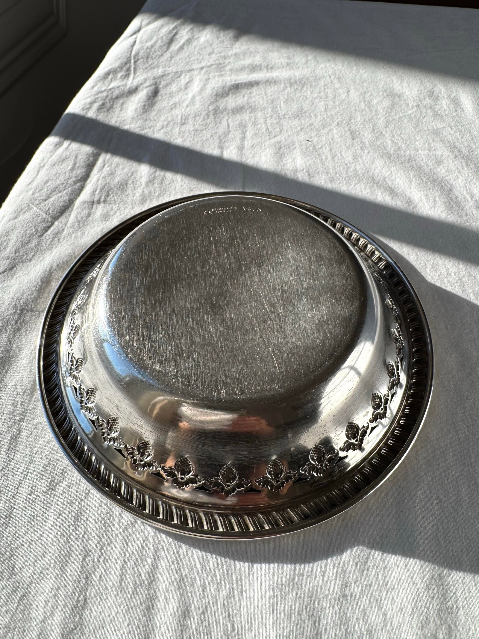 Mid 20th Century Reed & Barton X473 Sterling Silver Bowl With Floral Repousse Rim - 4