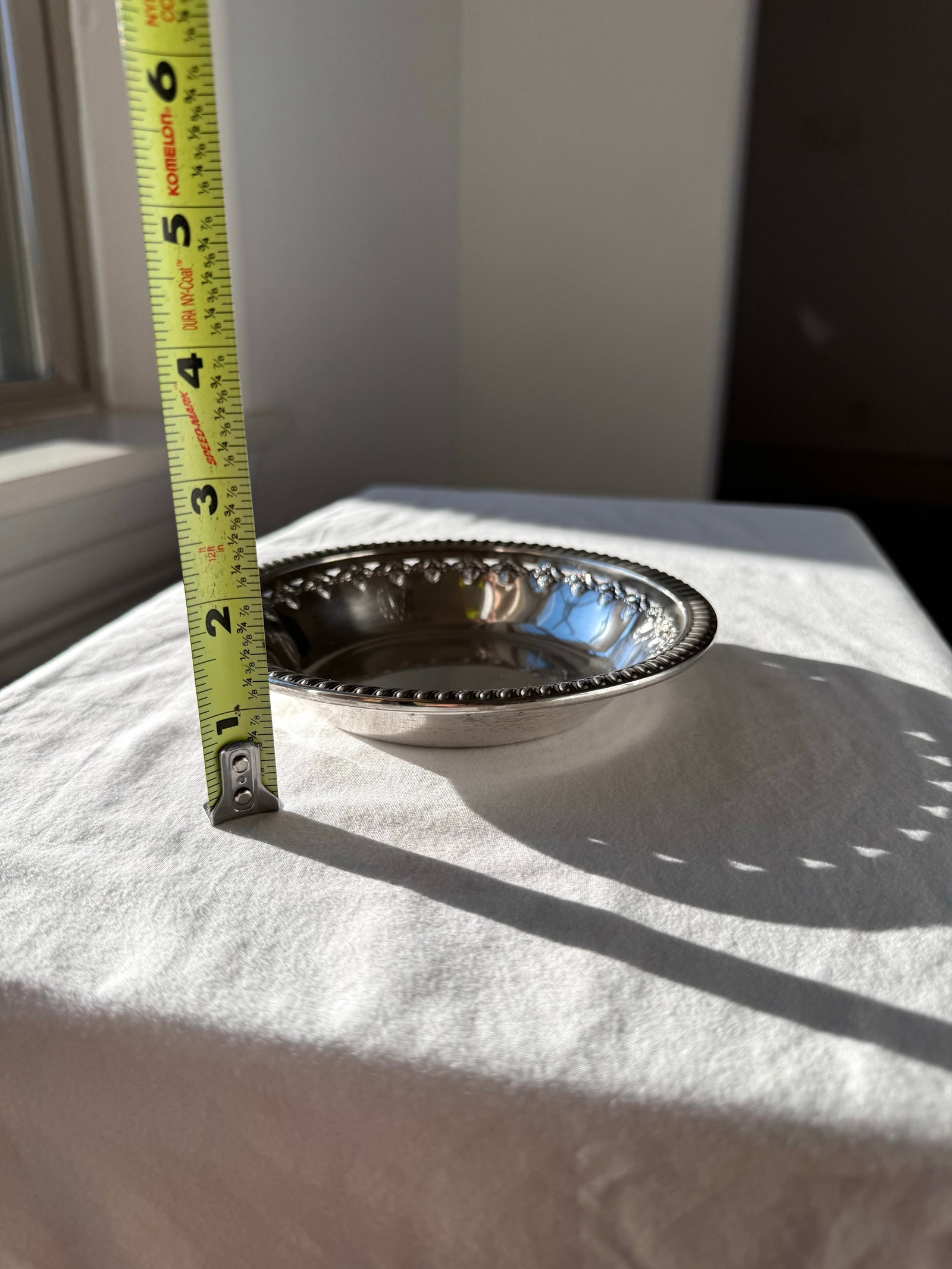 Mid 20th Century Reed & Barton X473 Sterling Silver Bowl With Floral Repousse Rim - 6